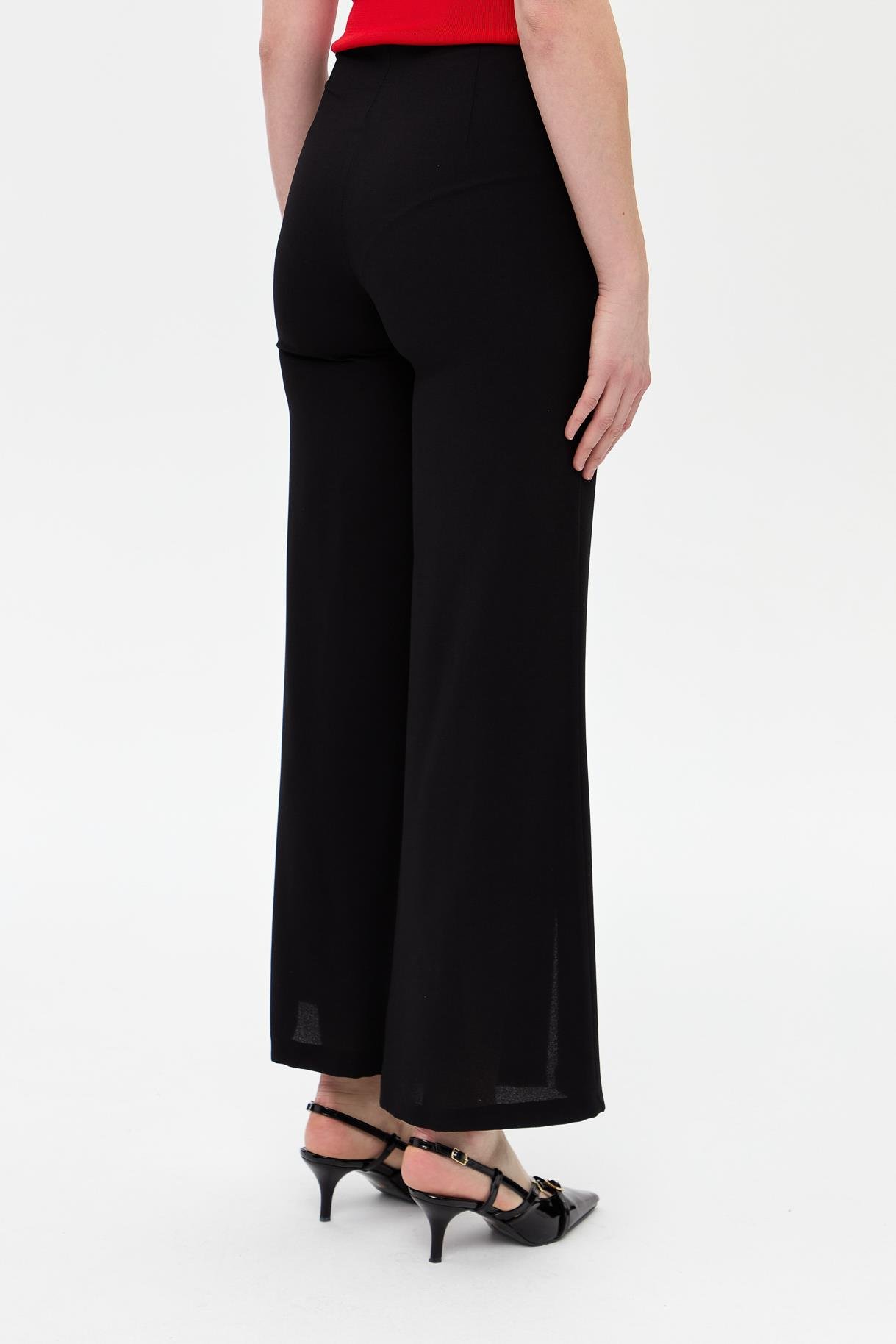 Paça Yırtmaçlı Nervür Detaylı Pantolon - SİYAH