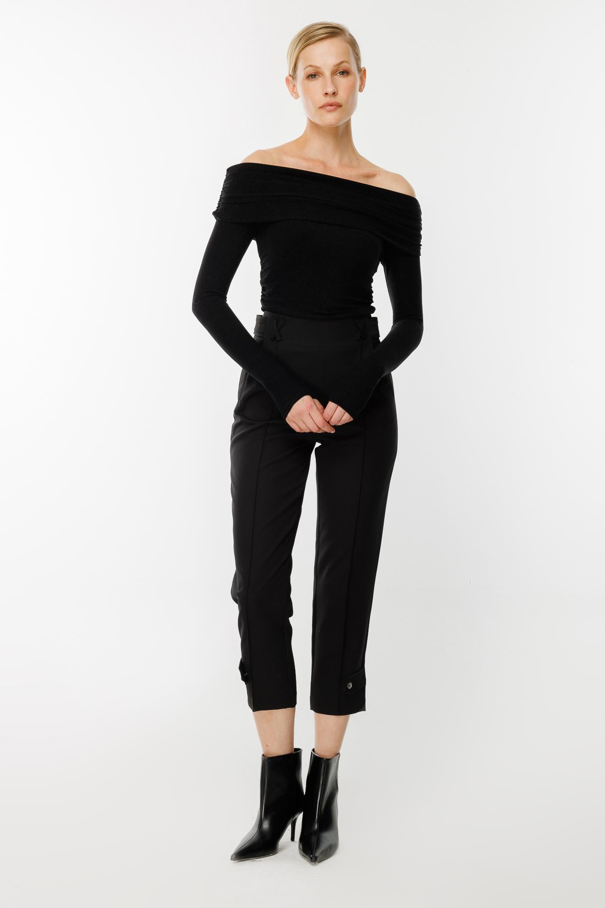 Paçası Düğme Detaylı Pantolon - SİYAH