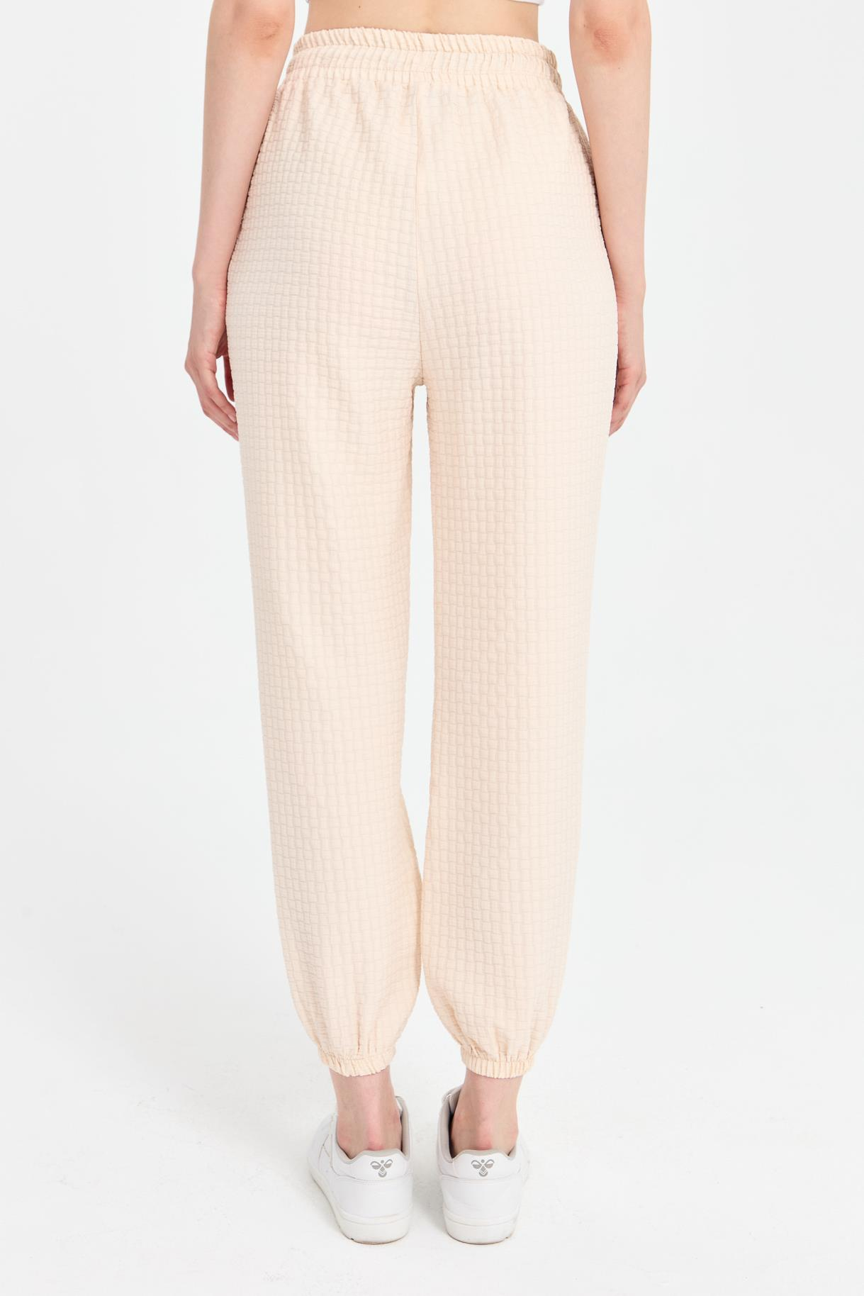 Paçası ve Beli Lastikli Dokulu Pantolon - BEJ