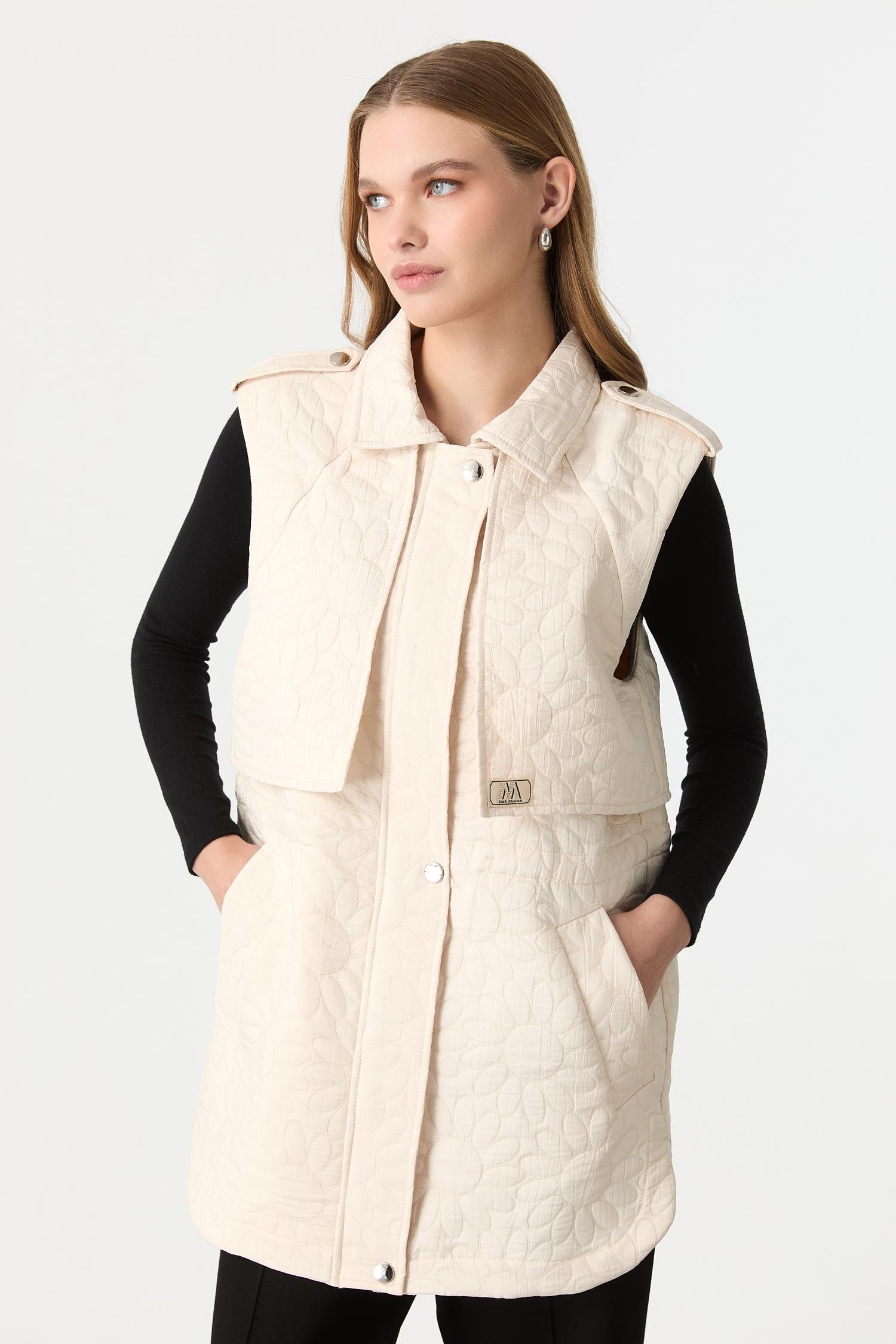 Pelerin Detaylı Kapitone Yelek-KREM