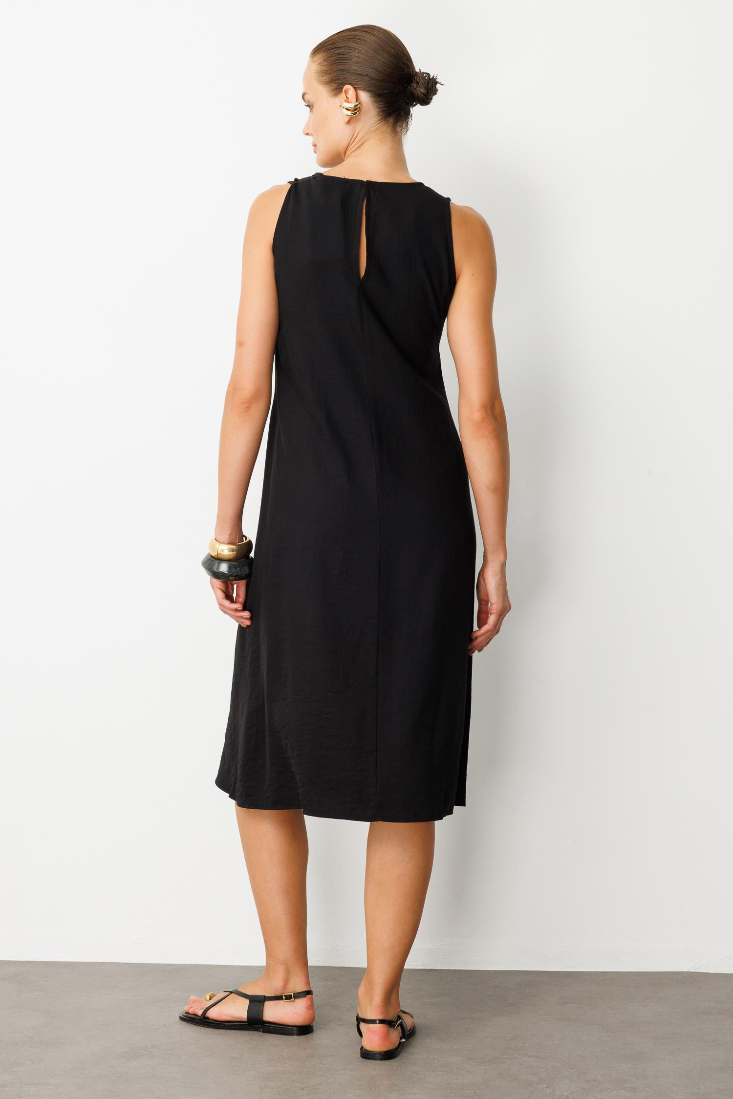 Rahat Kalıp Coton Elbise-SİYAH