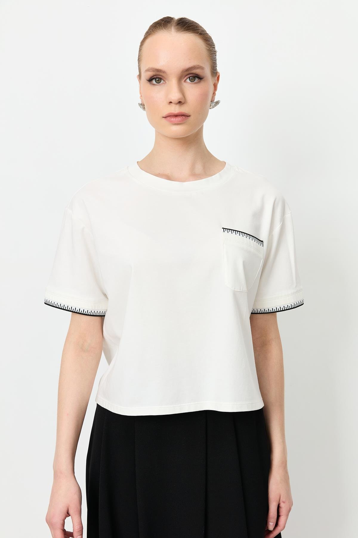 Ribana Detay Pamuklu Bluz-KEMIK