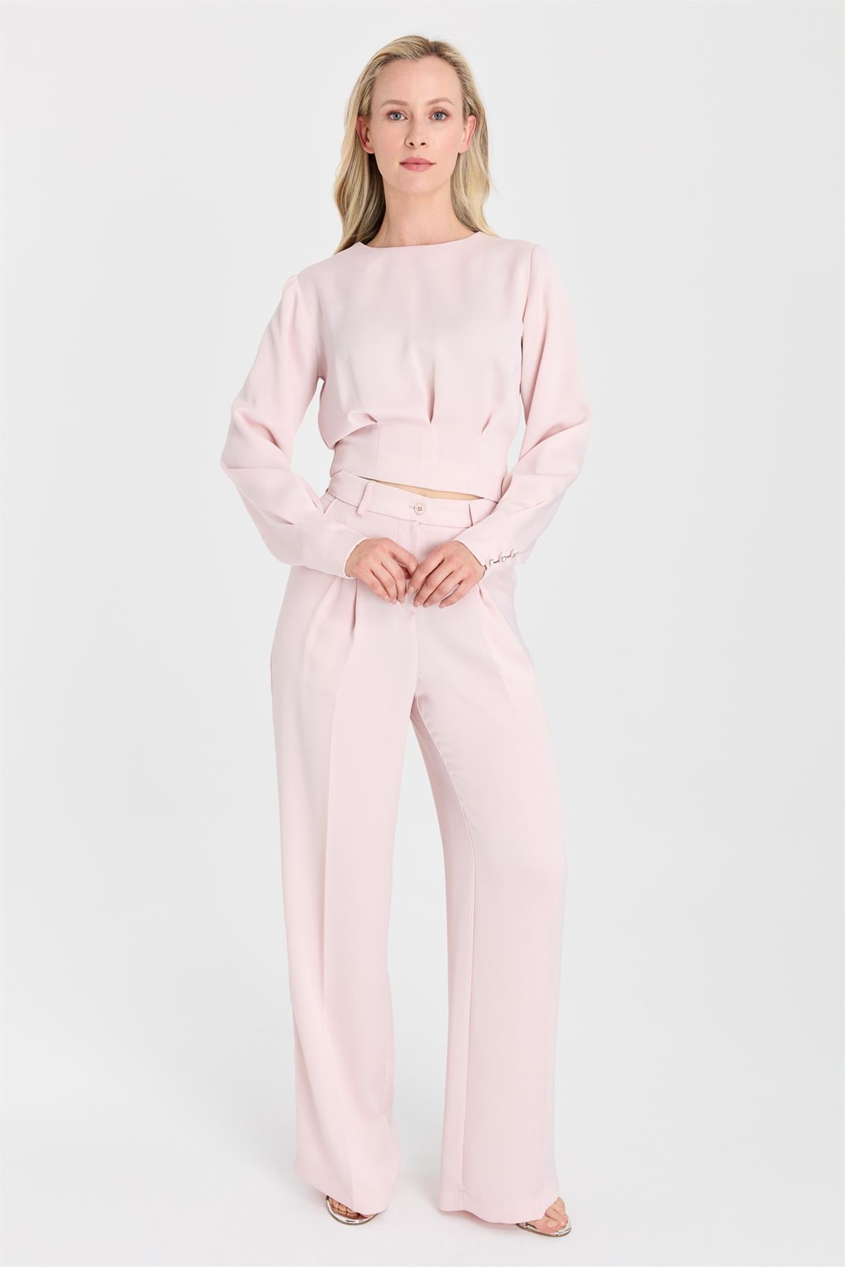 S8-636 KREP SATEN BAYAN BLUZ - PUDRA