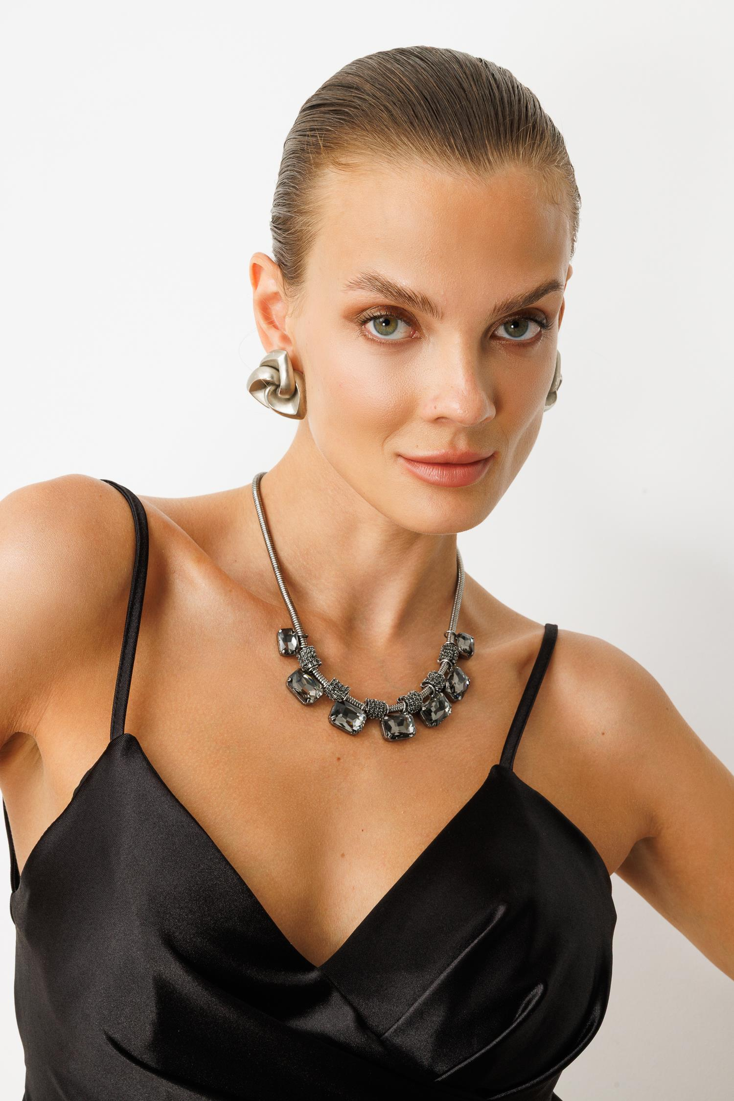 Saten Görünüm Kruvaze Abiye Elbise-SİYAH