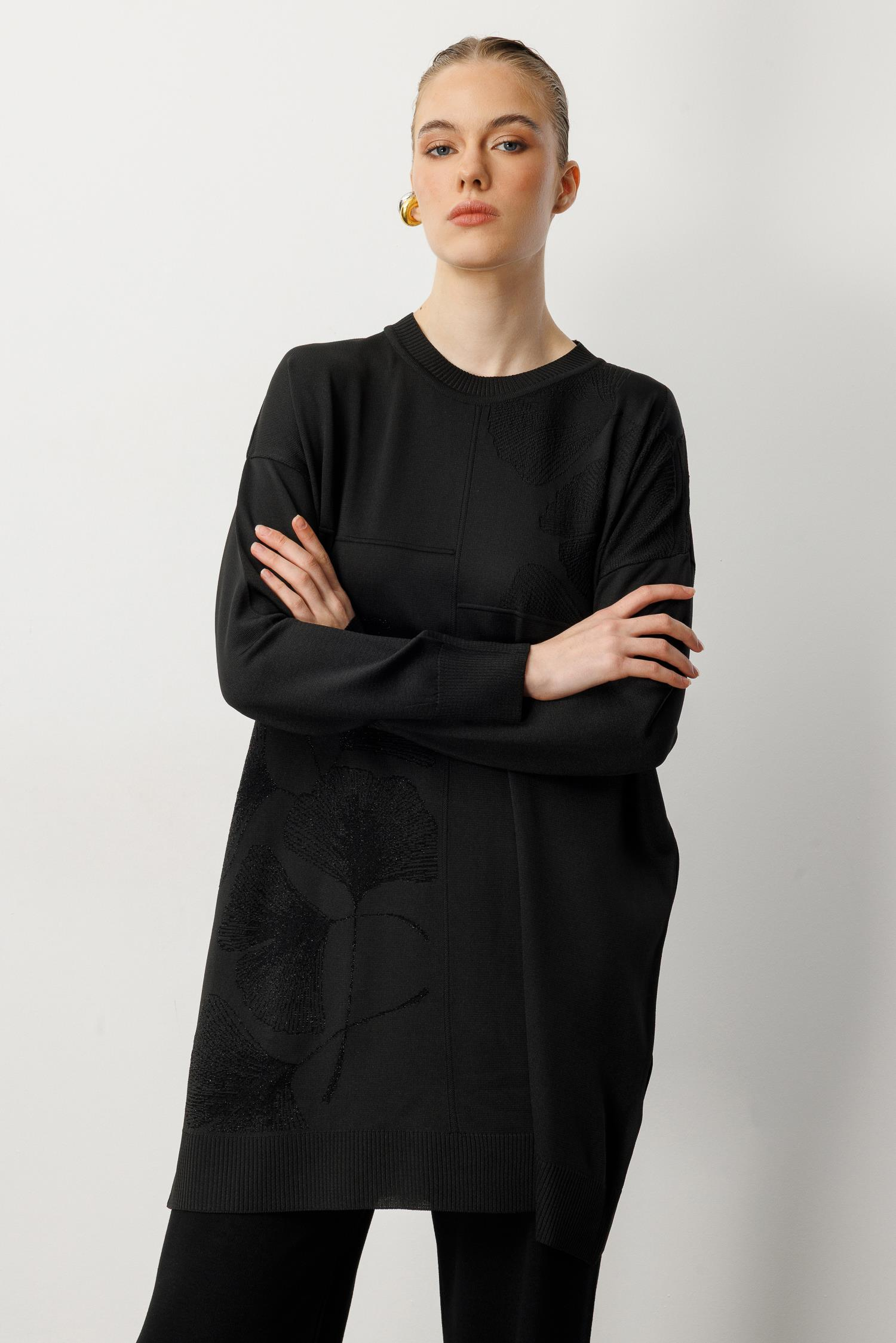 Simli Çiçek Detaylı Triko Tunik-SİYAH