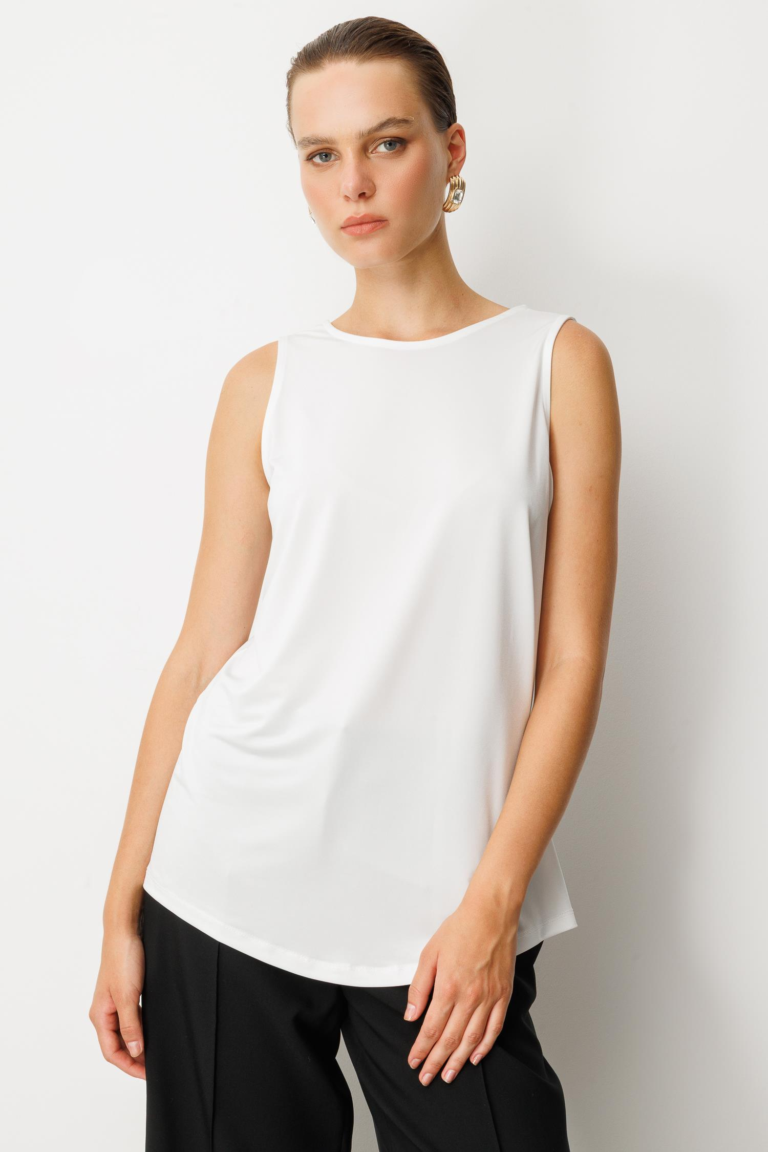 Sırt Detaylı Kolsuz Bluz-KEMIK