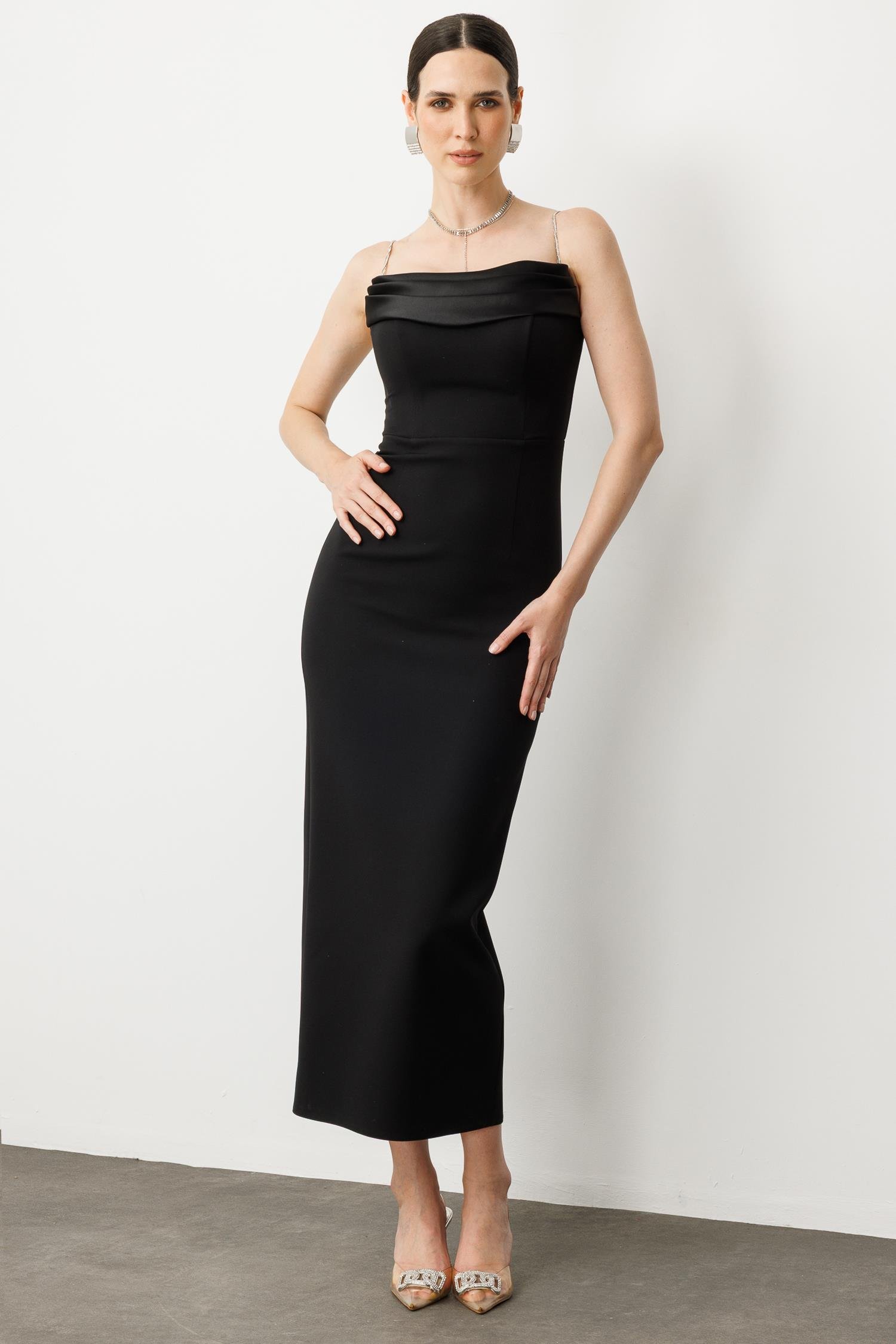 Taş Askı Yırtmaç Detay Abiye Elbise-SİYAH