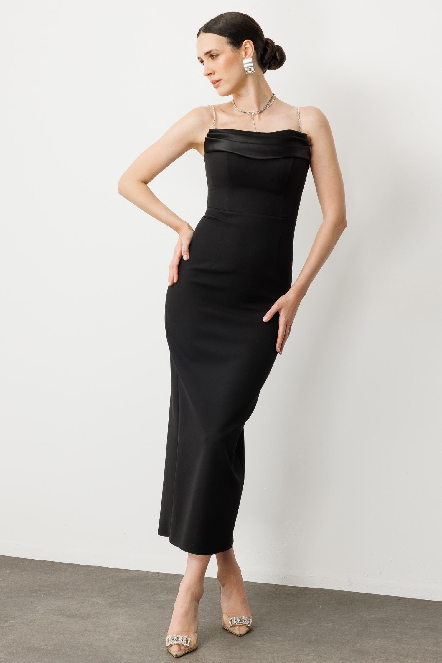 Taş Askı Yırtmaç Detay Abiye Elbise-SİYAH