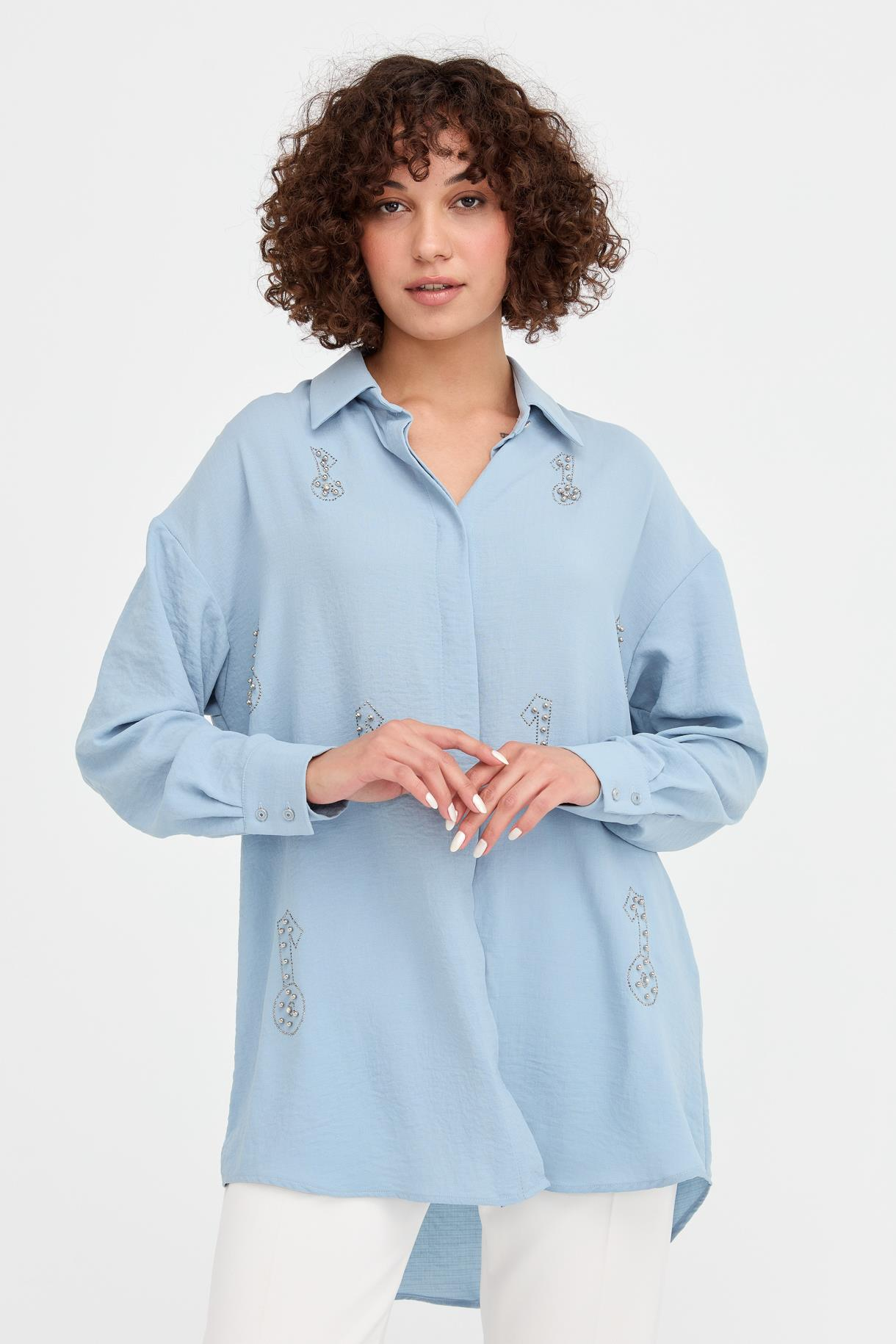 Taş Detaylı Oversize Gömlek - A.MAVI