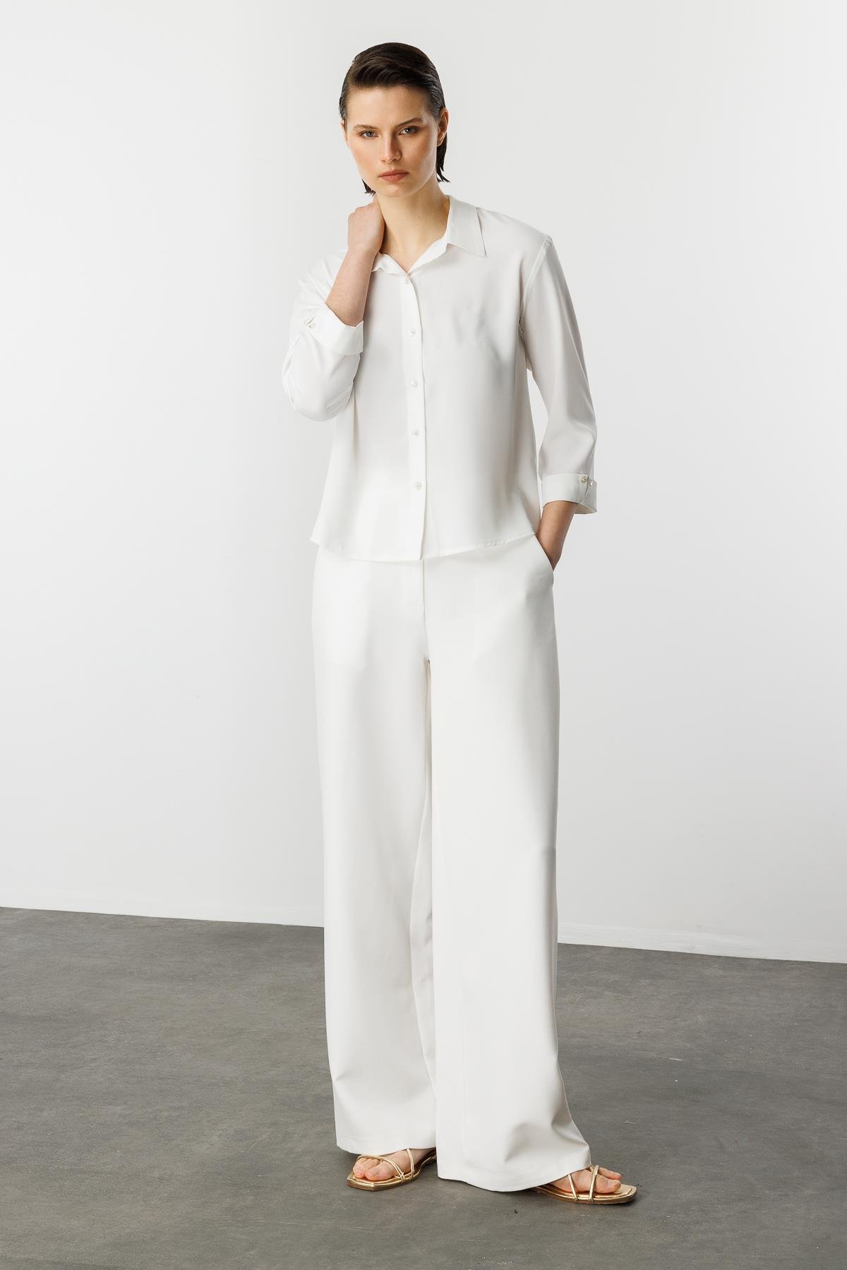 Taşlı Düğme Detaylı Gömlek-KEMIK