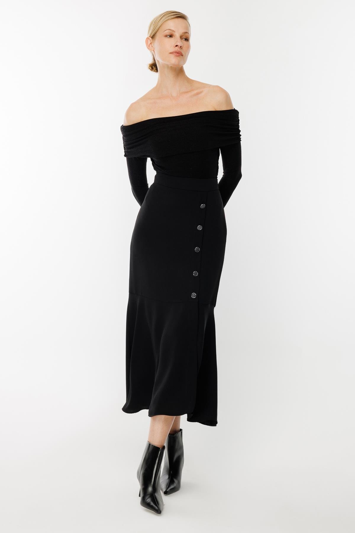 Uçları Volanlı Düğme Detaylı Etek - SİYAH