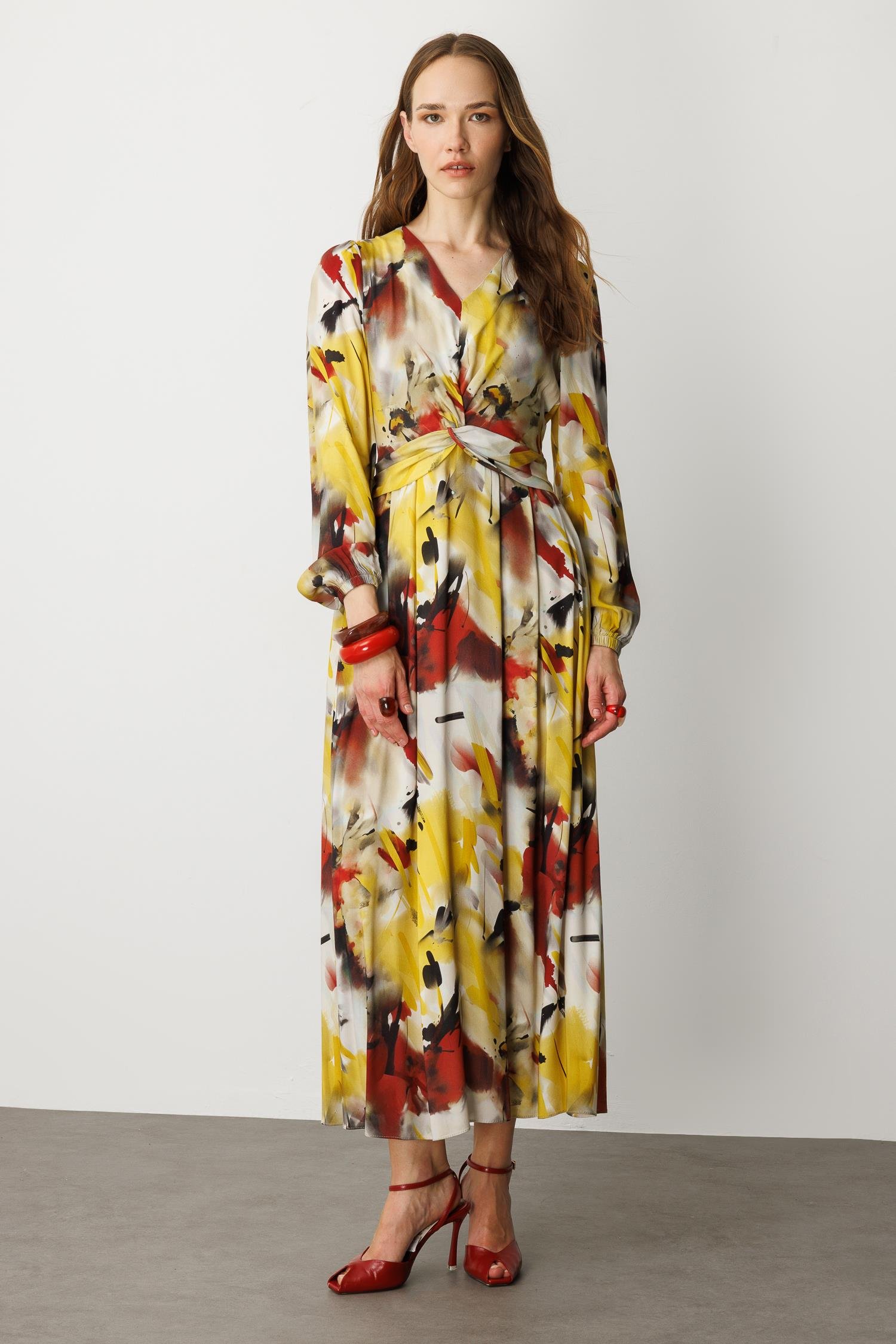 V Yaka Desenli Uzun Elbise-SARI