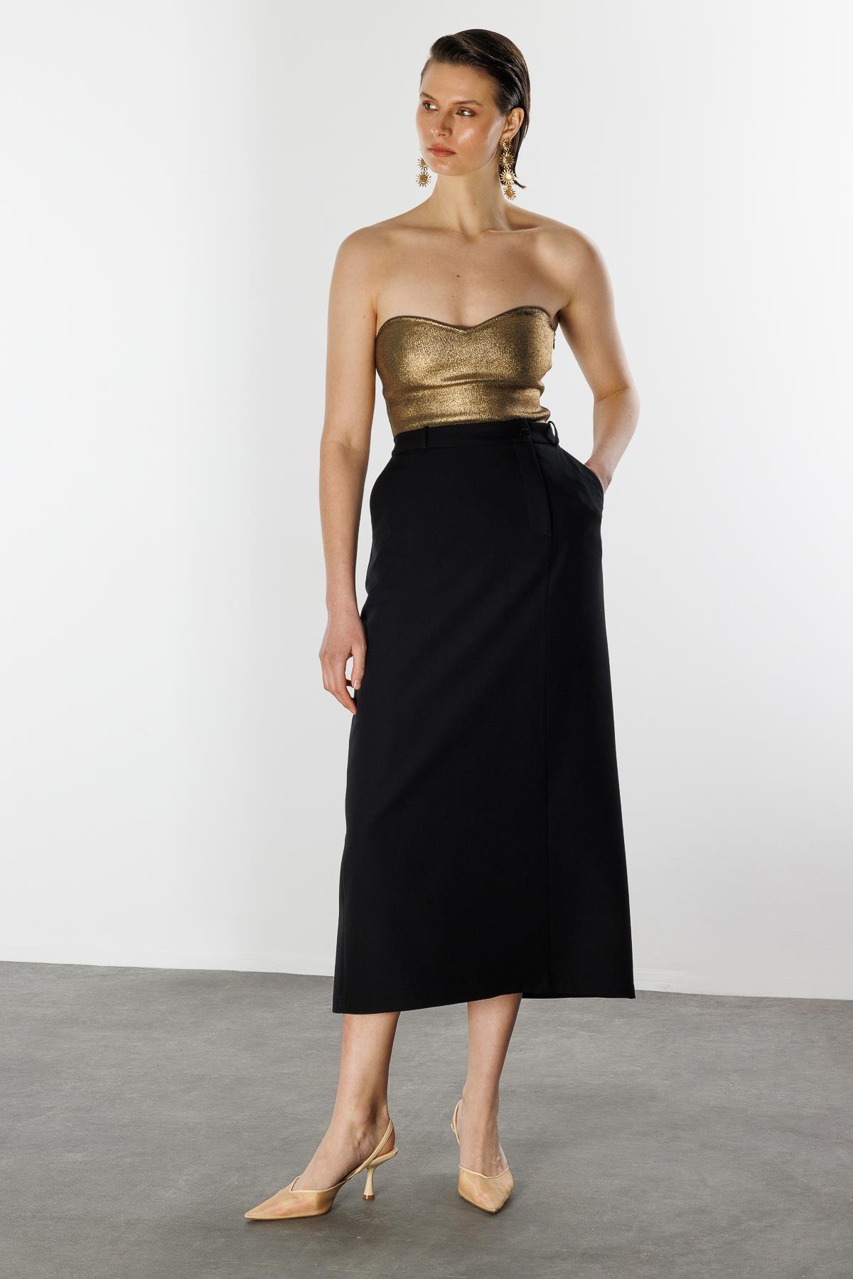 Yandan Yırtmaçlı Hürrem Etek-SİYAH