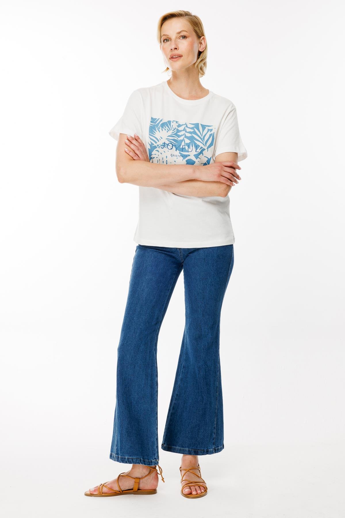 Yaprak Baskı Desenli Tişört - KEMİK-İNDİGO