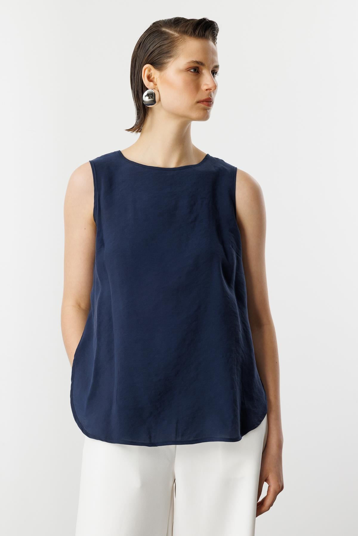 Yırtmaç Detaylı Bluz-LACI