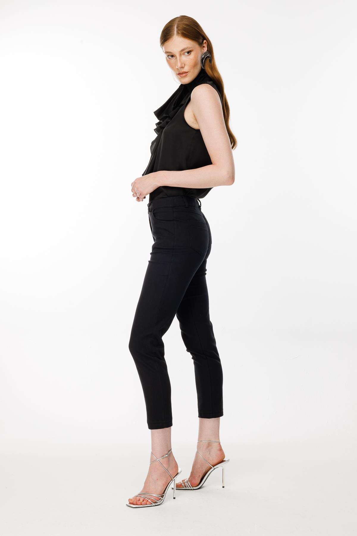 Yüksek Bel Dar Paça Pantolon - SİYAH