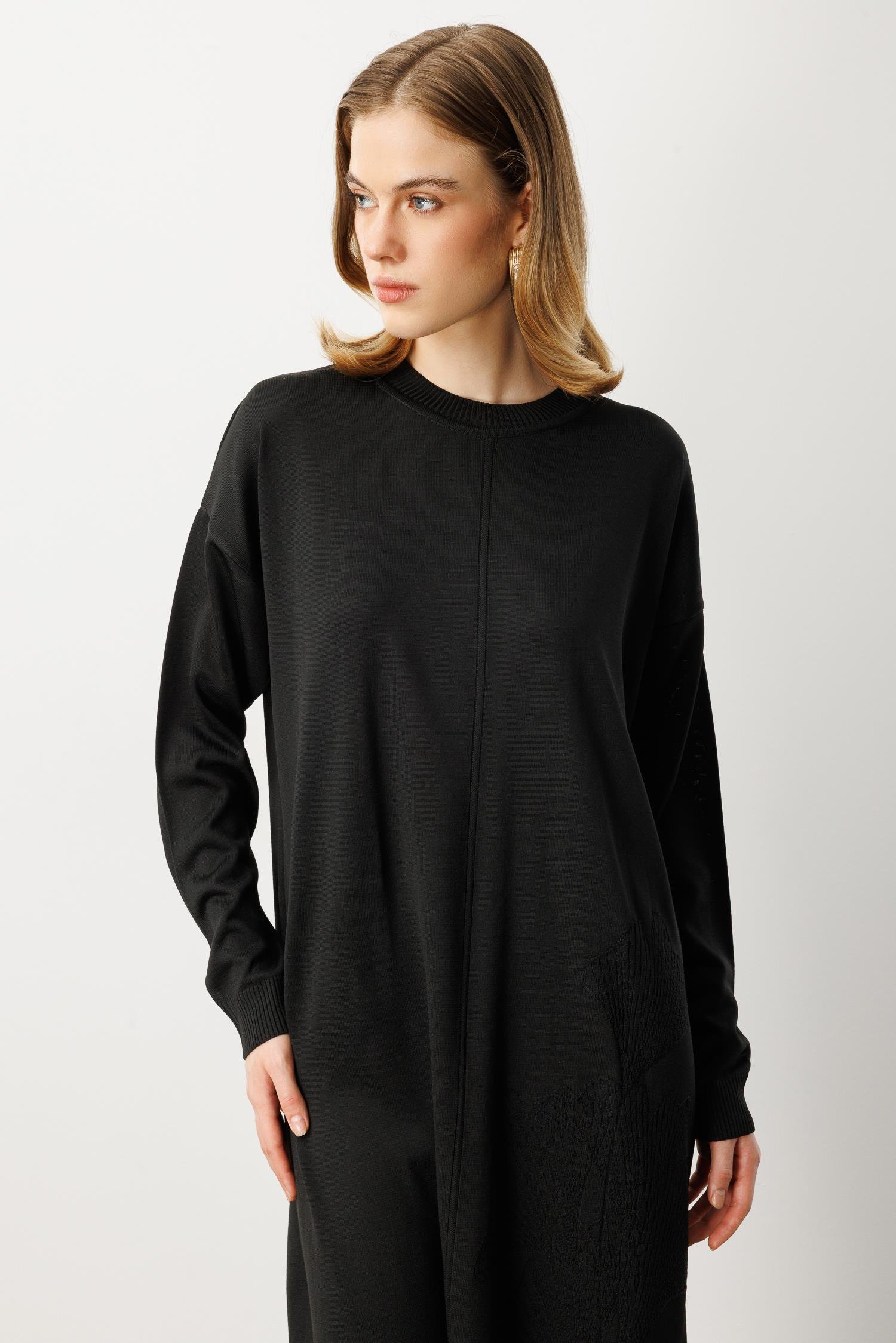 Yuvarlak Yaka Desenli Triko Tunik-SİYAH