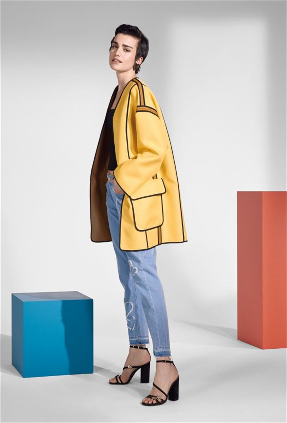 ESCADA  JEAN PANTOLON