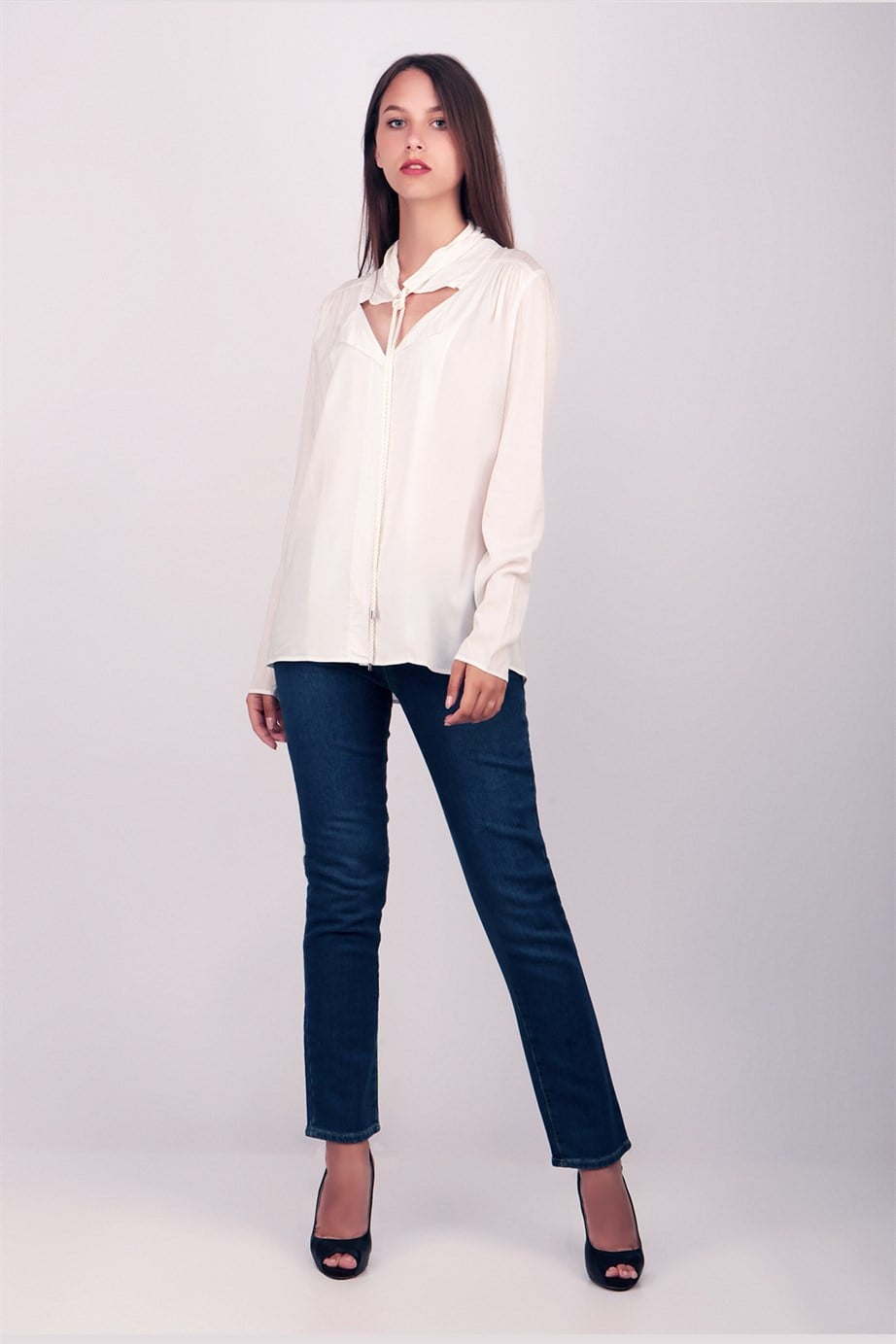 ESCADA  JEAN PANTOLON