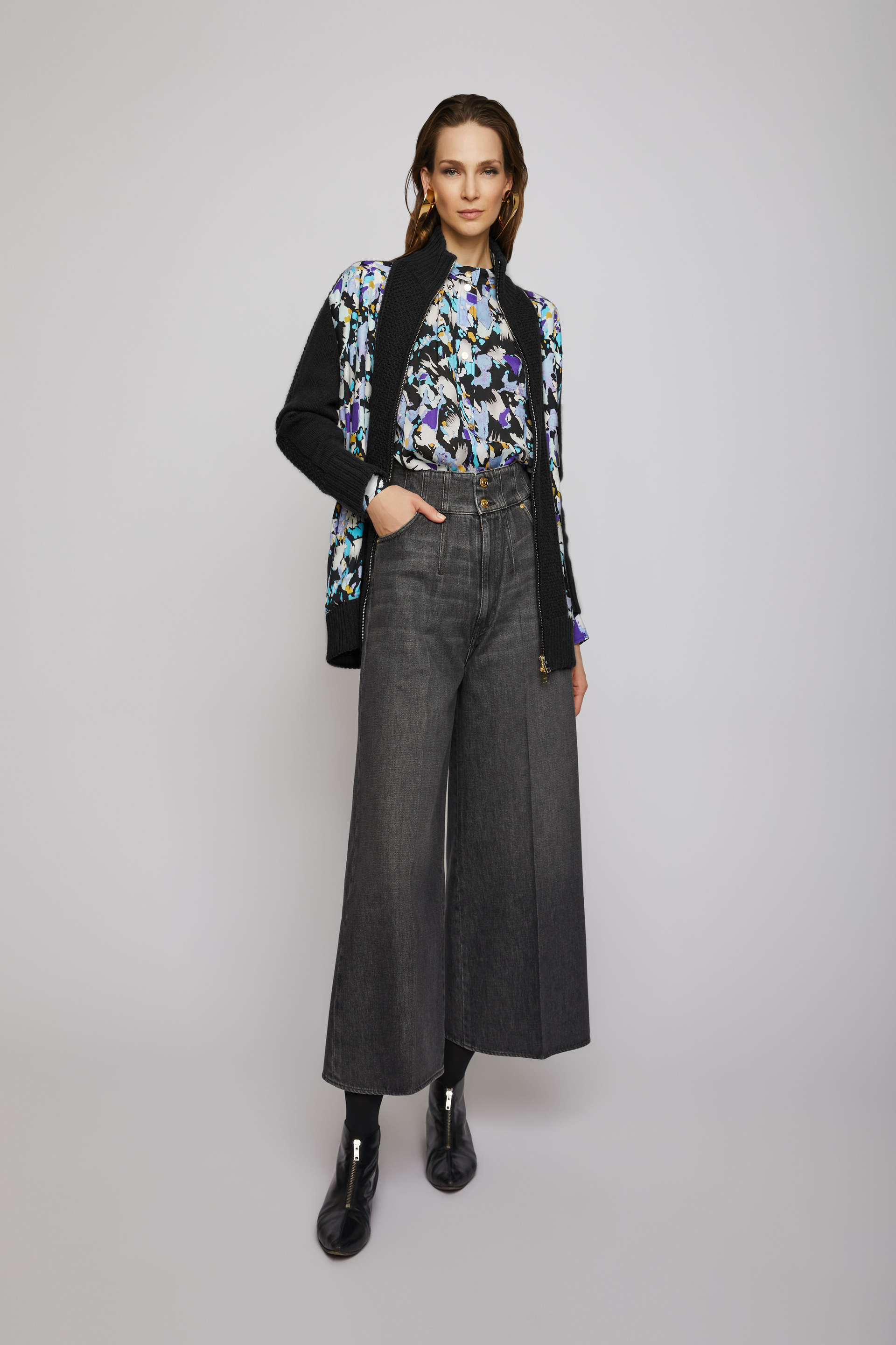 ESCADA  BLUZ