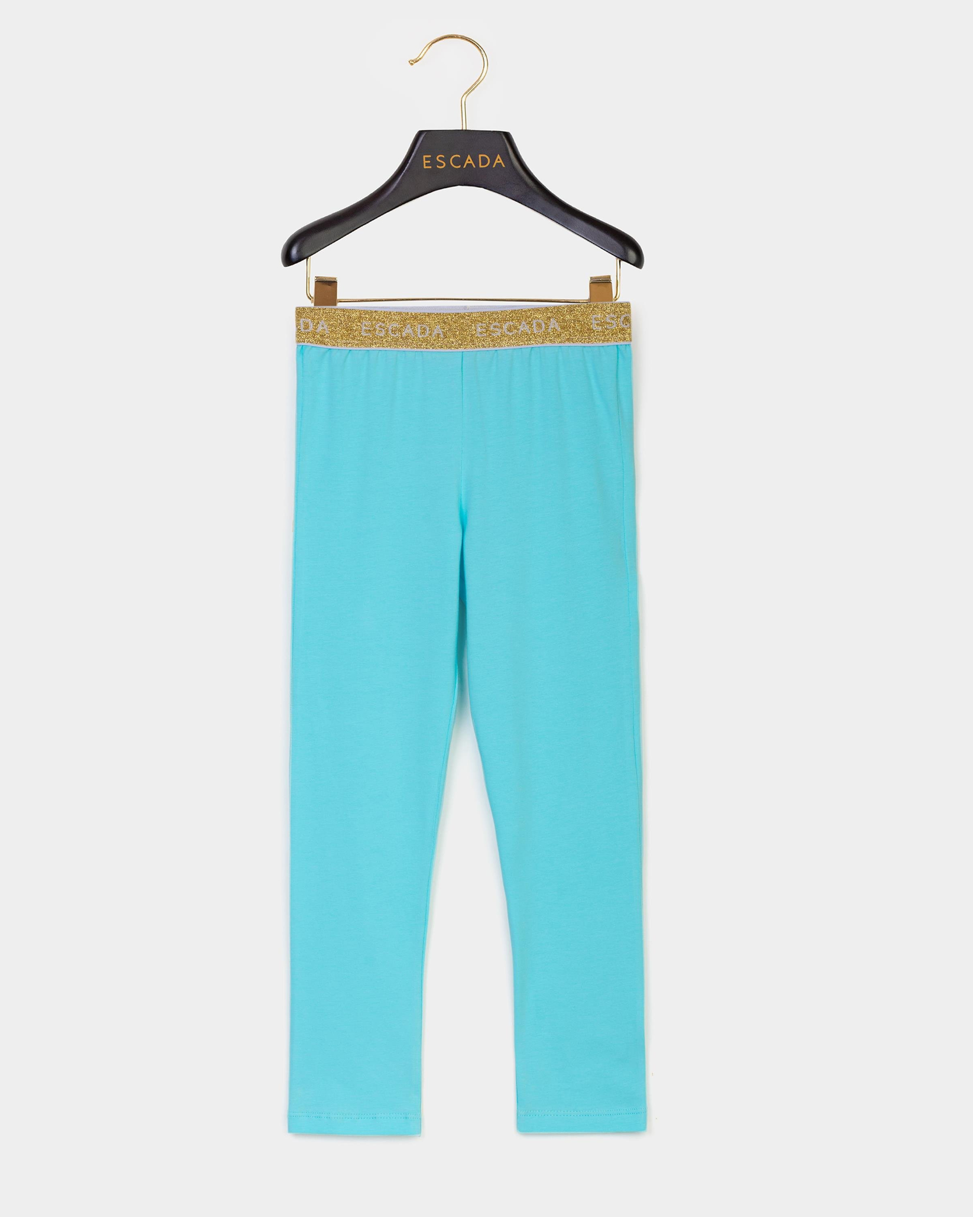 ESCADA  C.TAYT