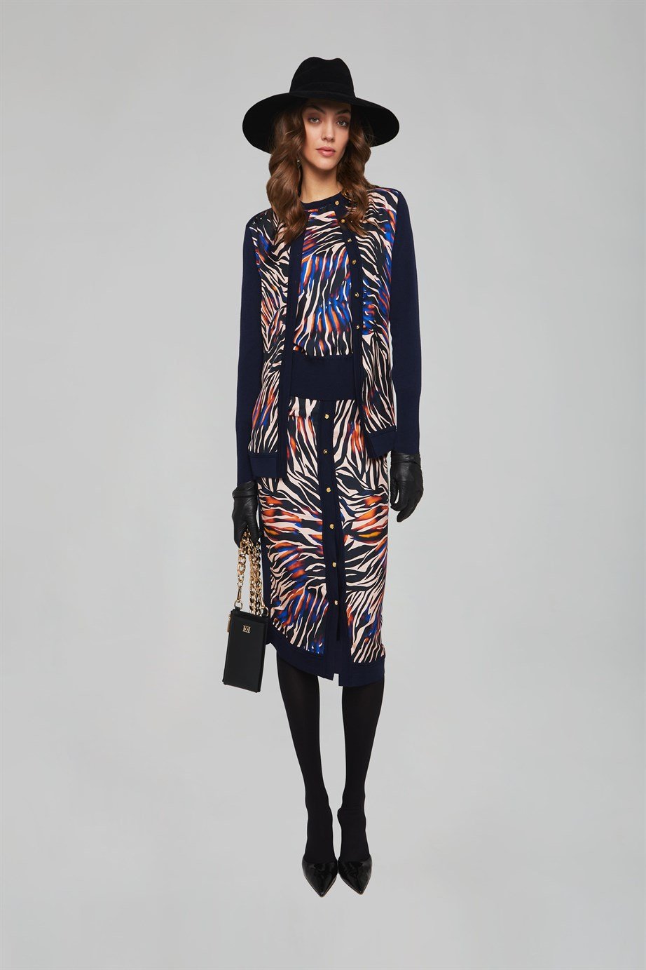 ESCADA  HIRKA