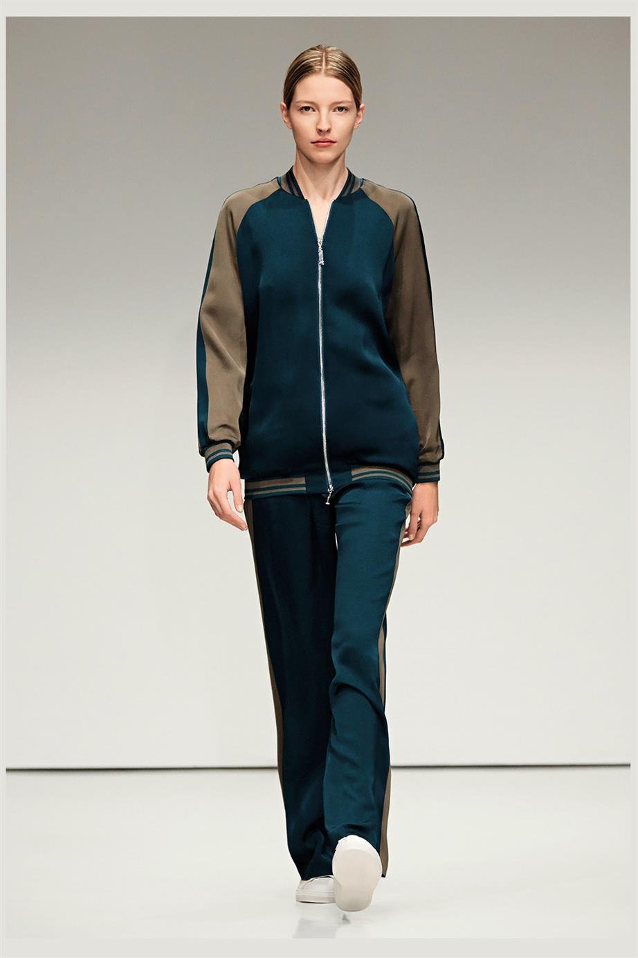 ESCADA  PANTOLON
