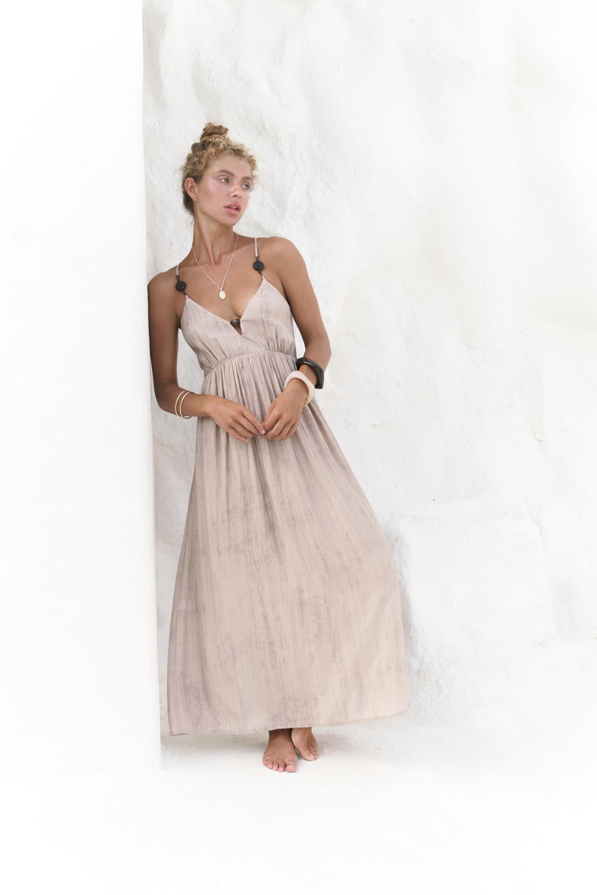 Aden Boncuk Detay Vizon Elbise