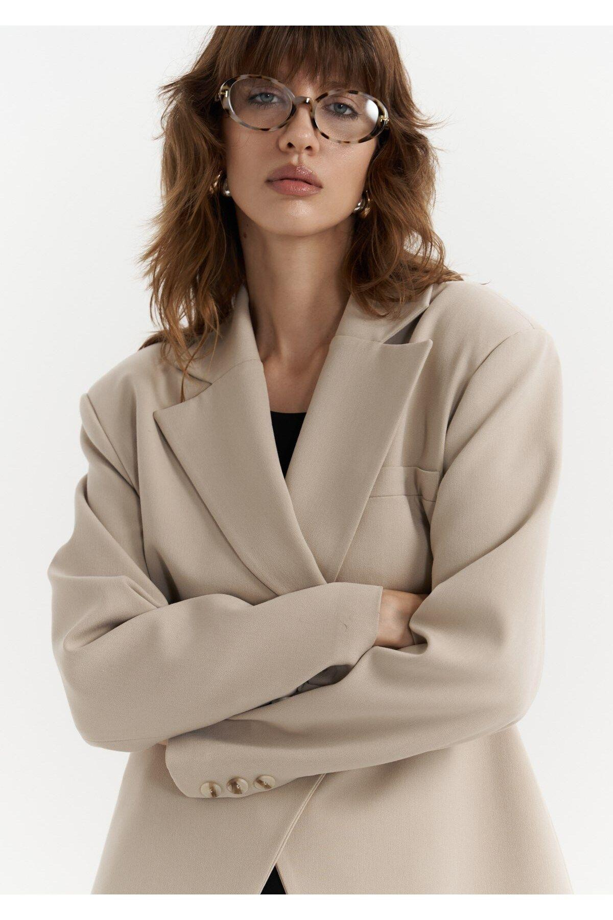 Allegany Light Beige Waist-Fitted Blazer