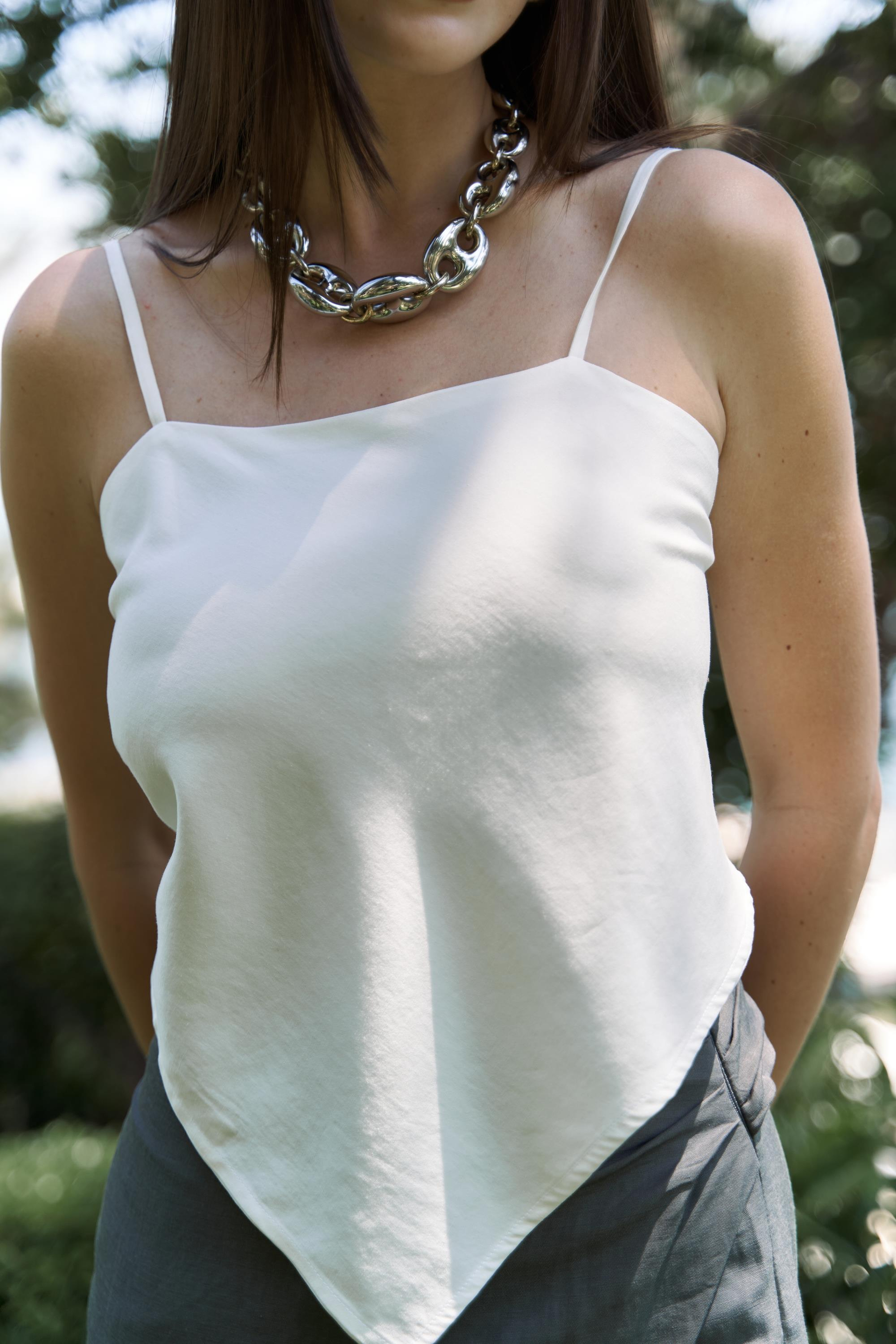 Alytih Üçgen Detay Ekru Crop