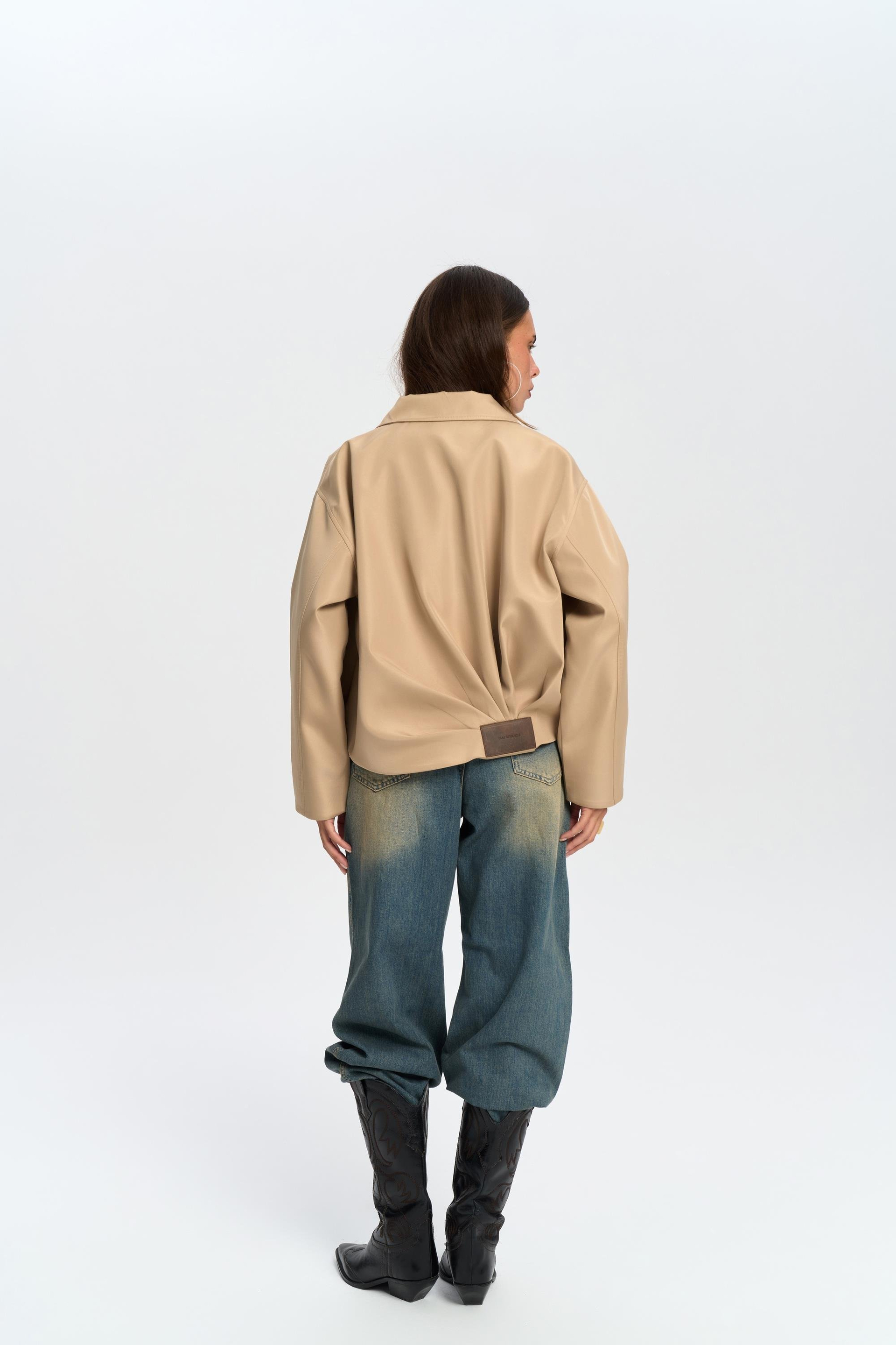 Astrid Mevsimlik Bej Kısa Bomber Ceket