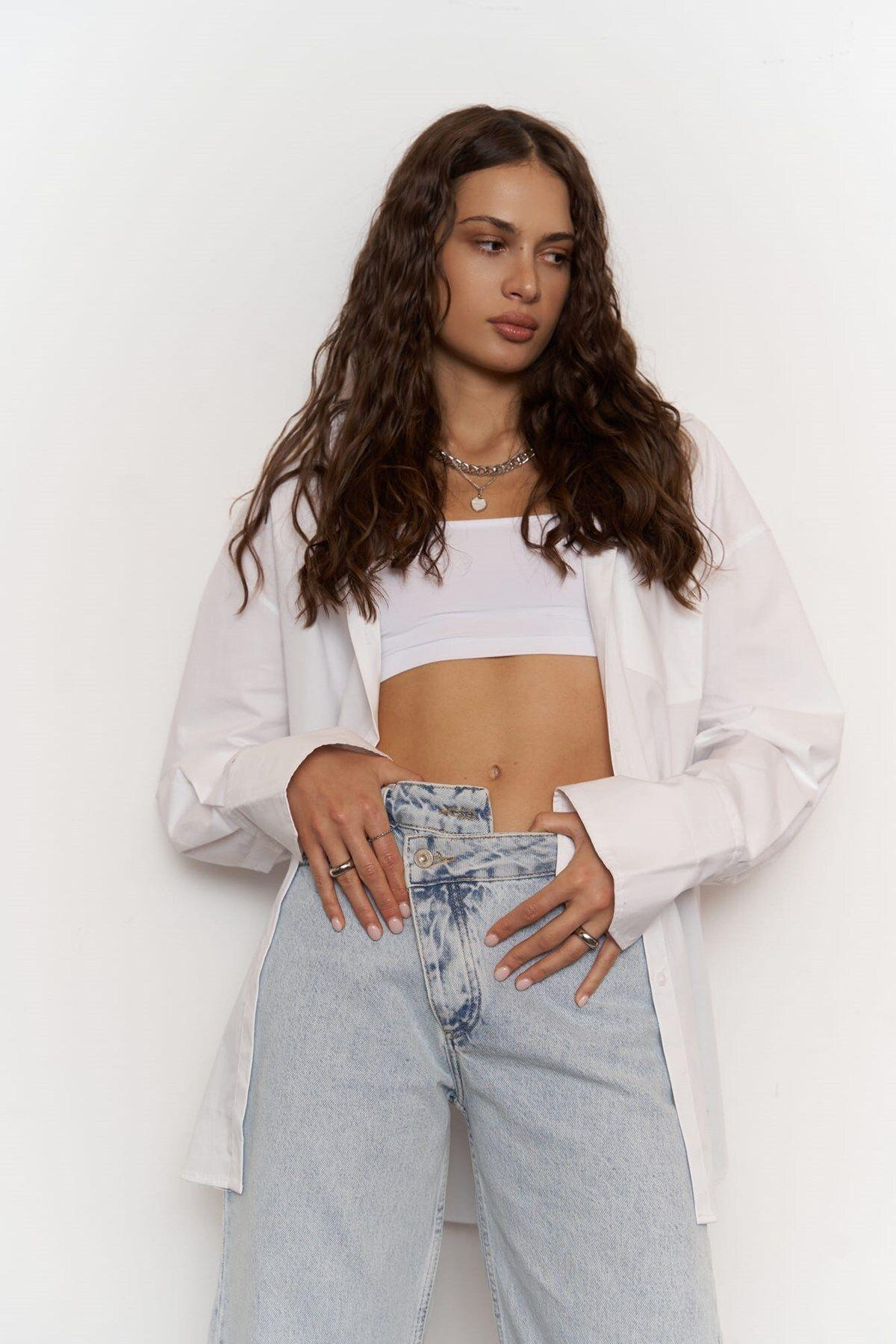 Avery Oversize Beyaz Gömlek