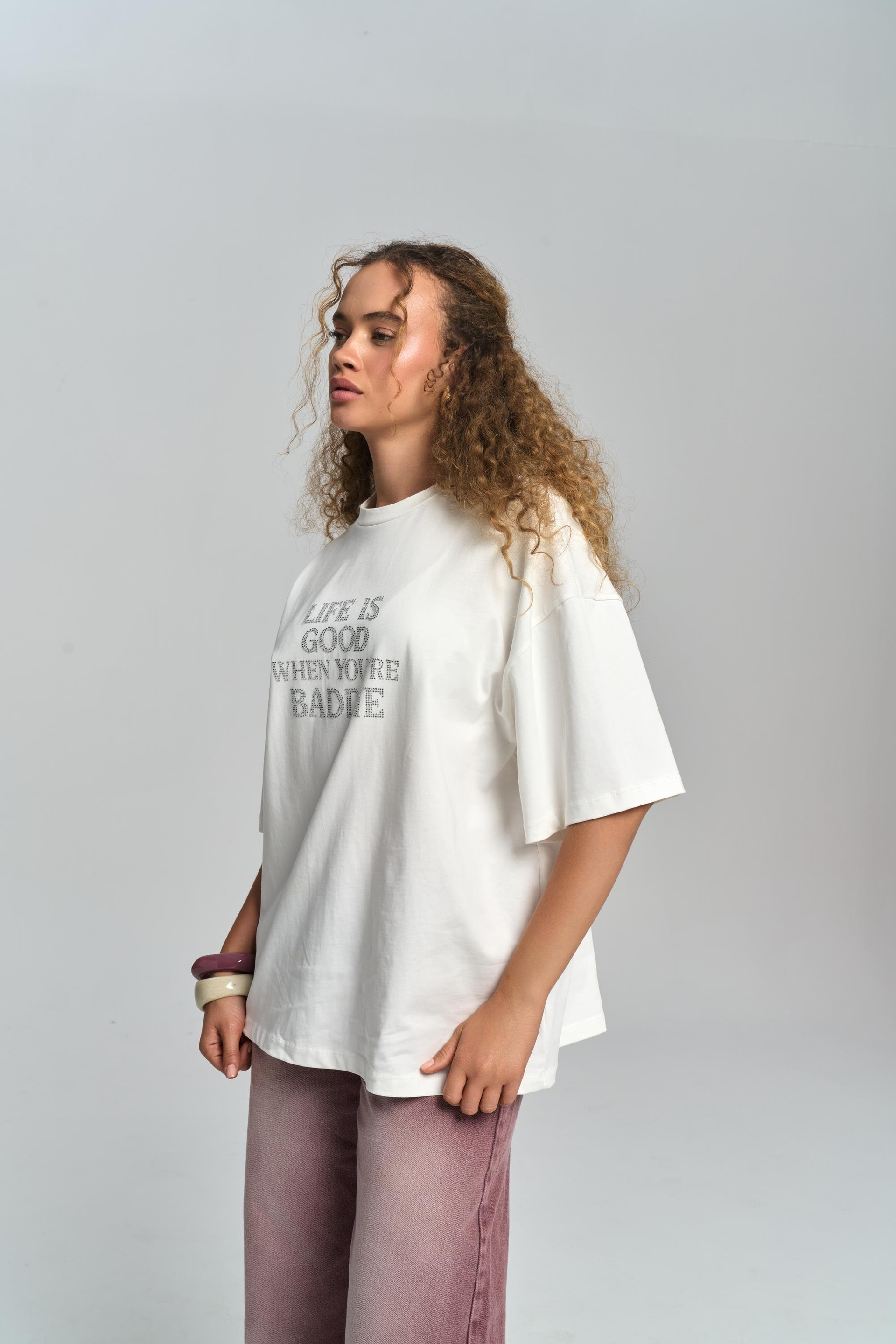 Baddie Oversize Beyaz T-Shirt