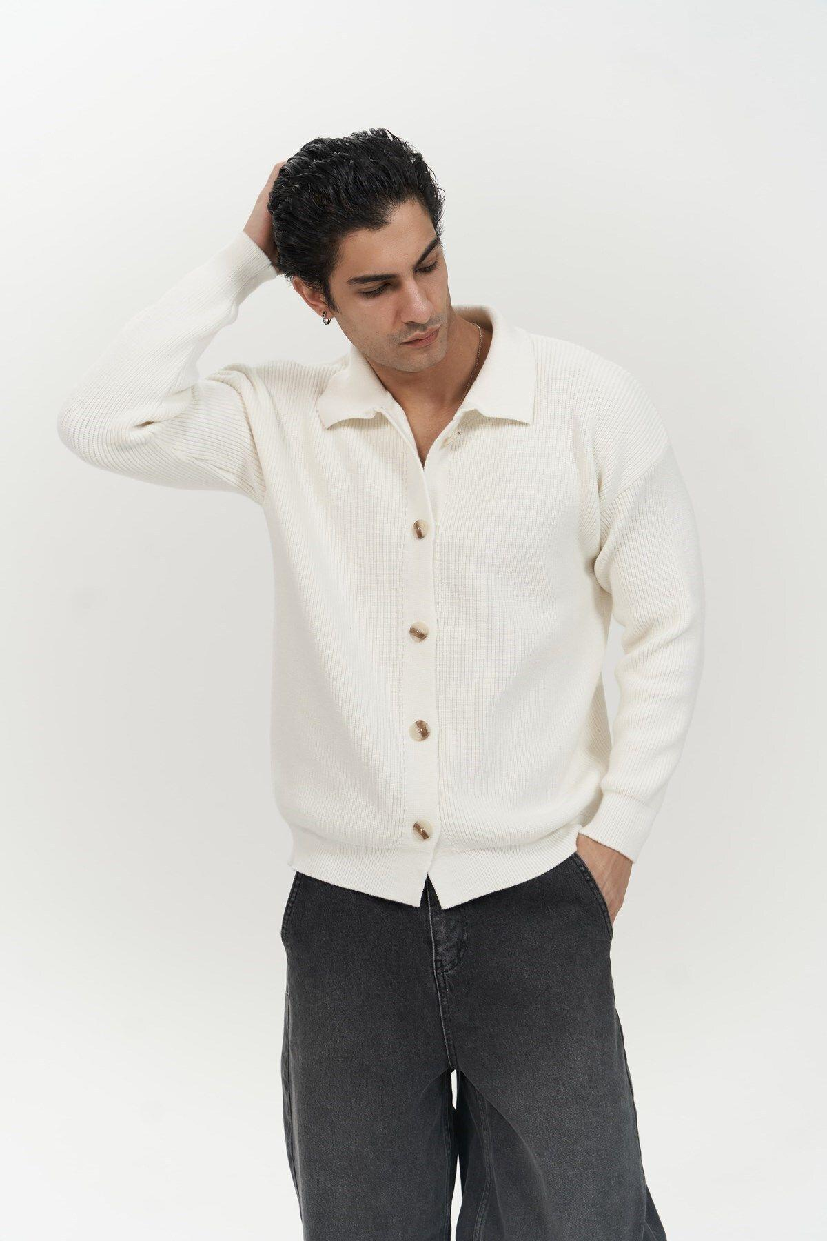 Bastian Men's Ecru Knit Cardigan with Button Detail