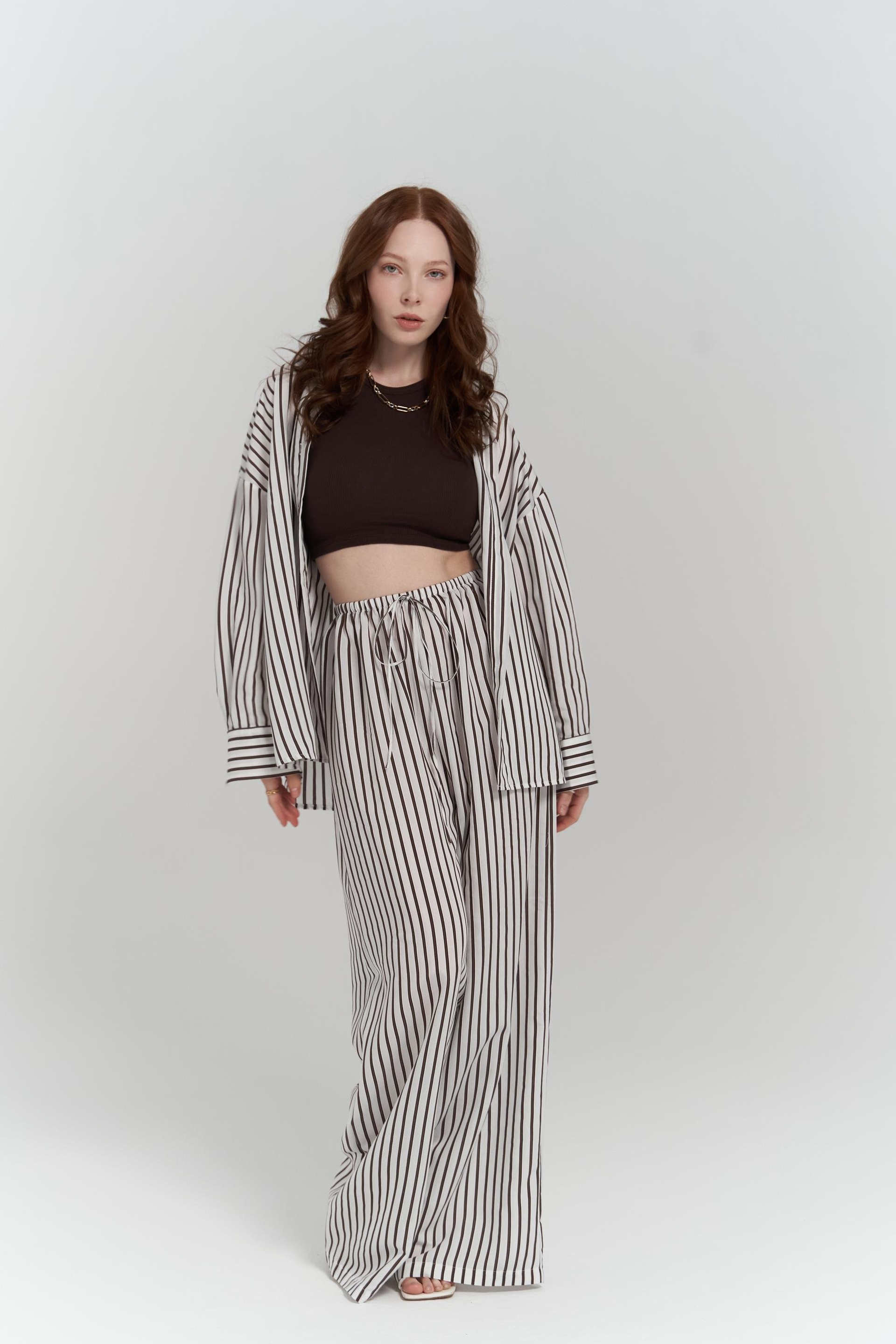 Beatrix Kahve Çizgili Ekru Gömlek Pantolon Takım