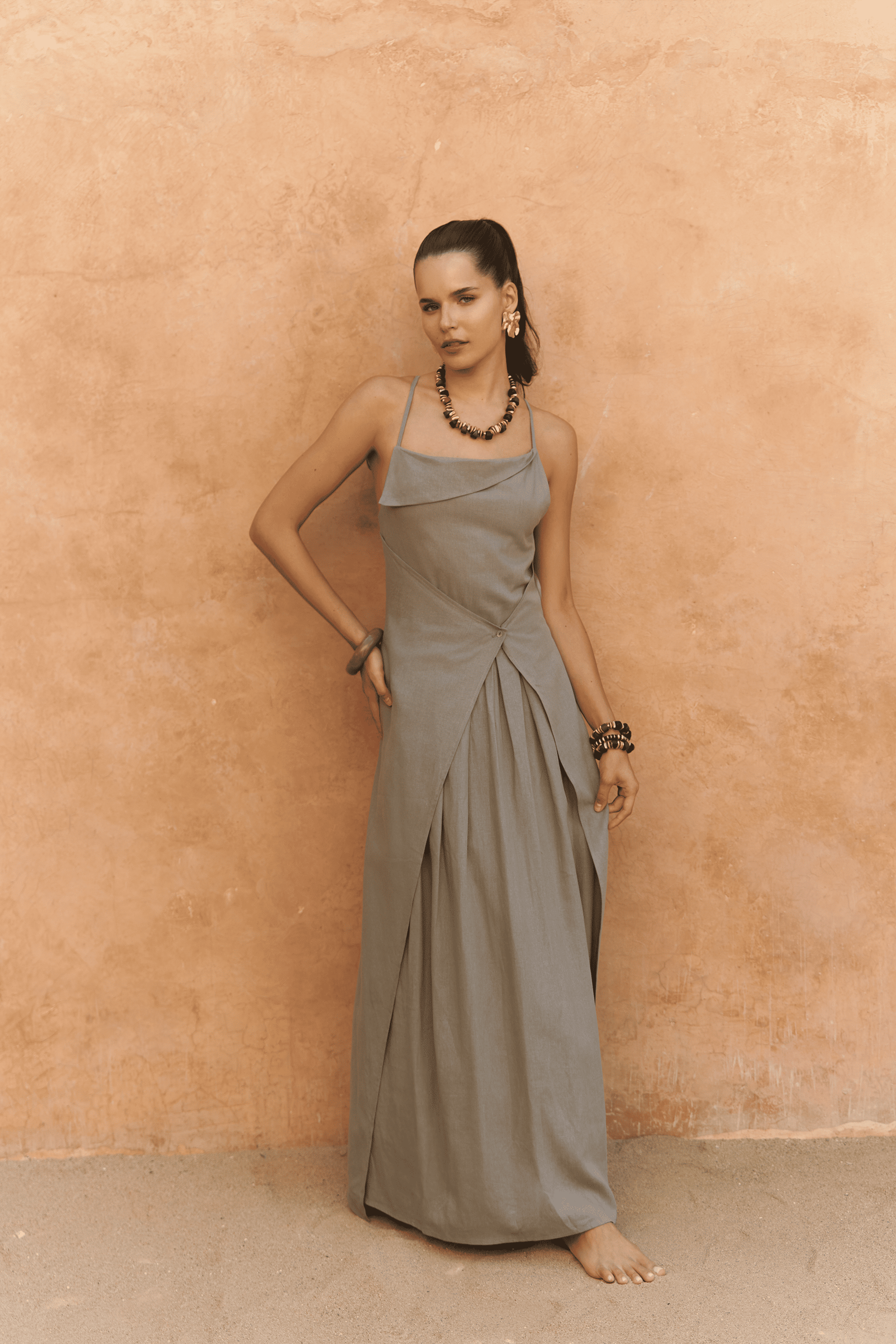 Blantyre Askılı Uzun Haki Keten Elbise