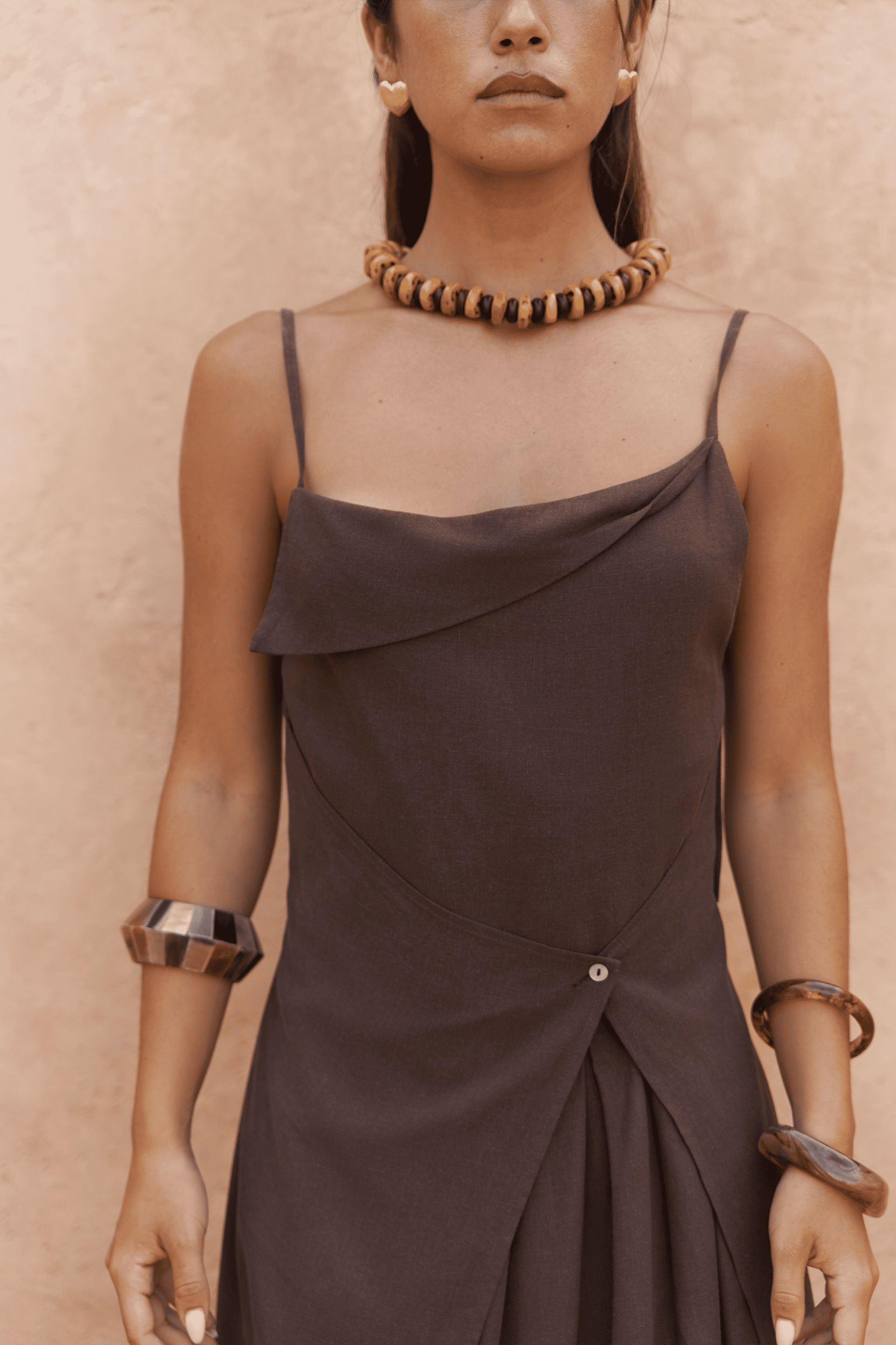 Blantyre Askılı Uzun Kahve Keten Elbise