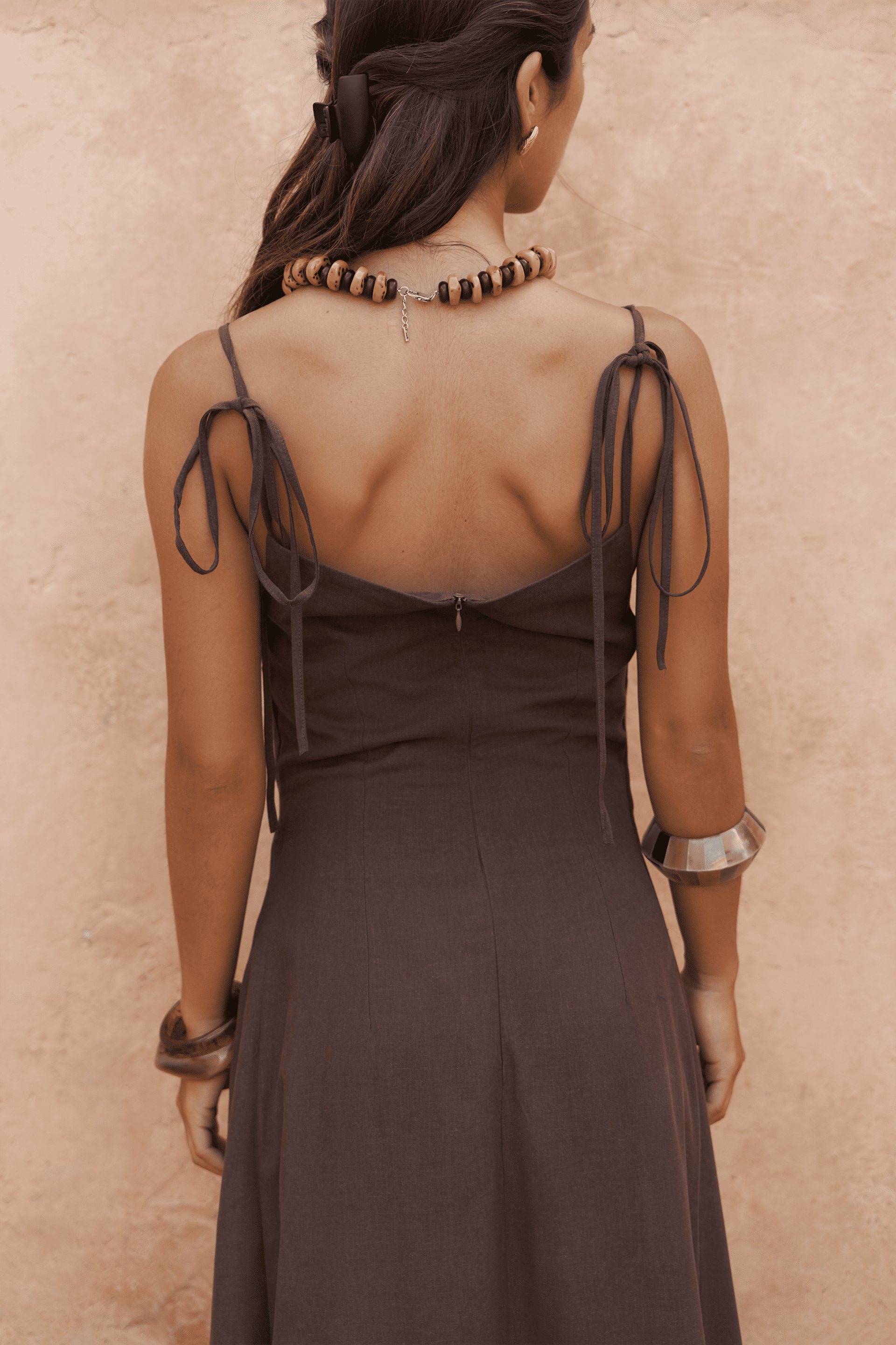 Blantyre Askılı Uzun Kahve Keten Elbise