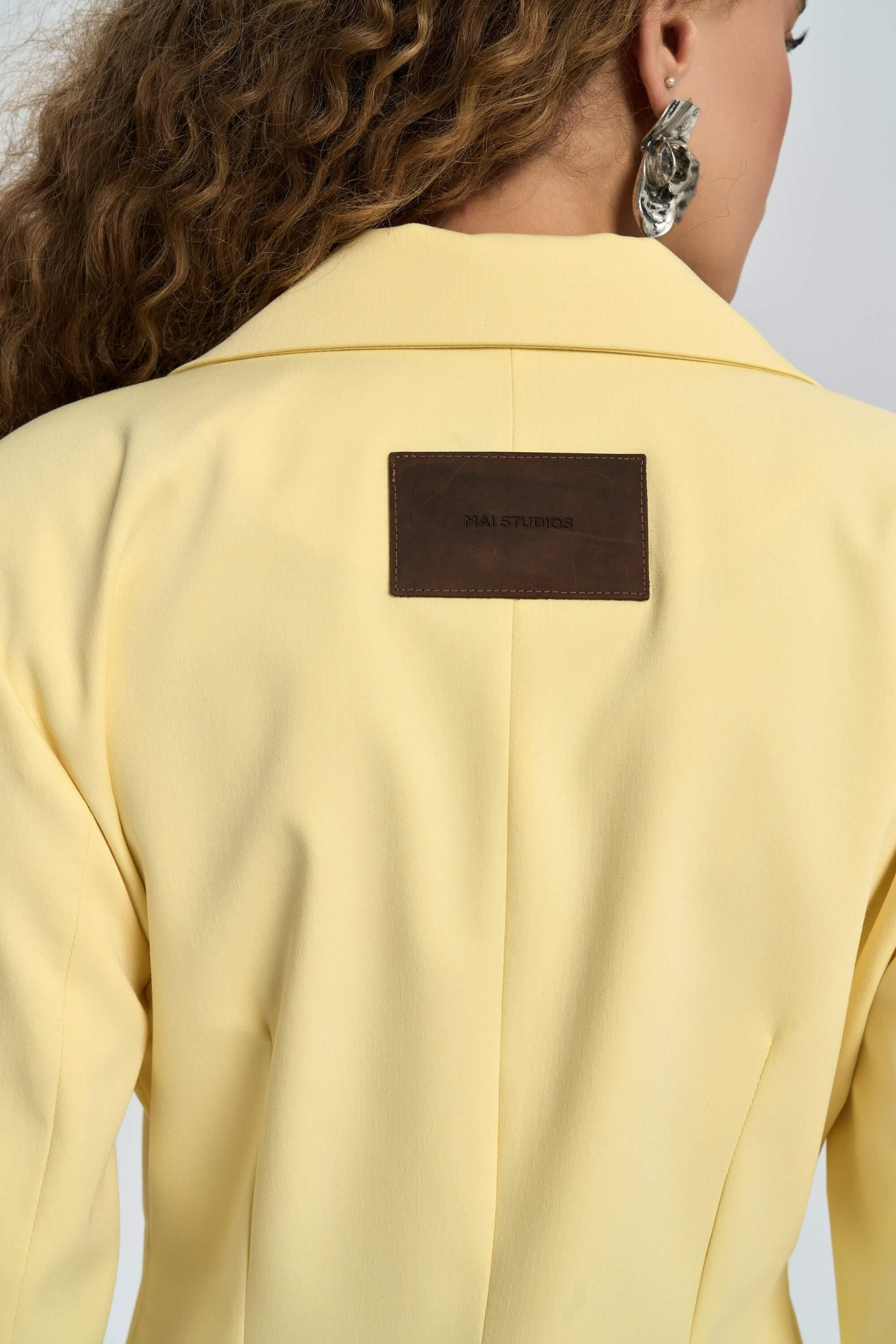 Briella Belden Oturtmalı Sarı Blazer