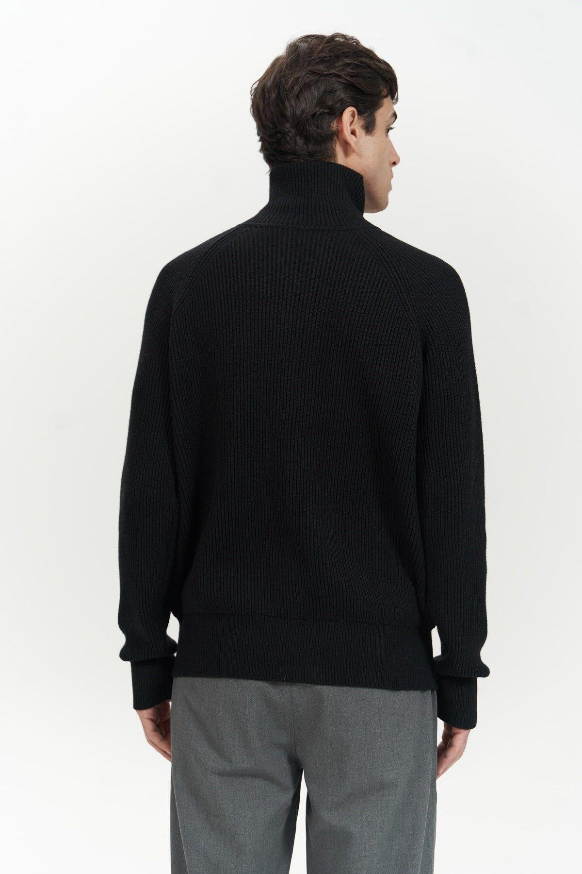 Brock Men's Black Zip-Up Knit Cardigan