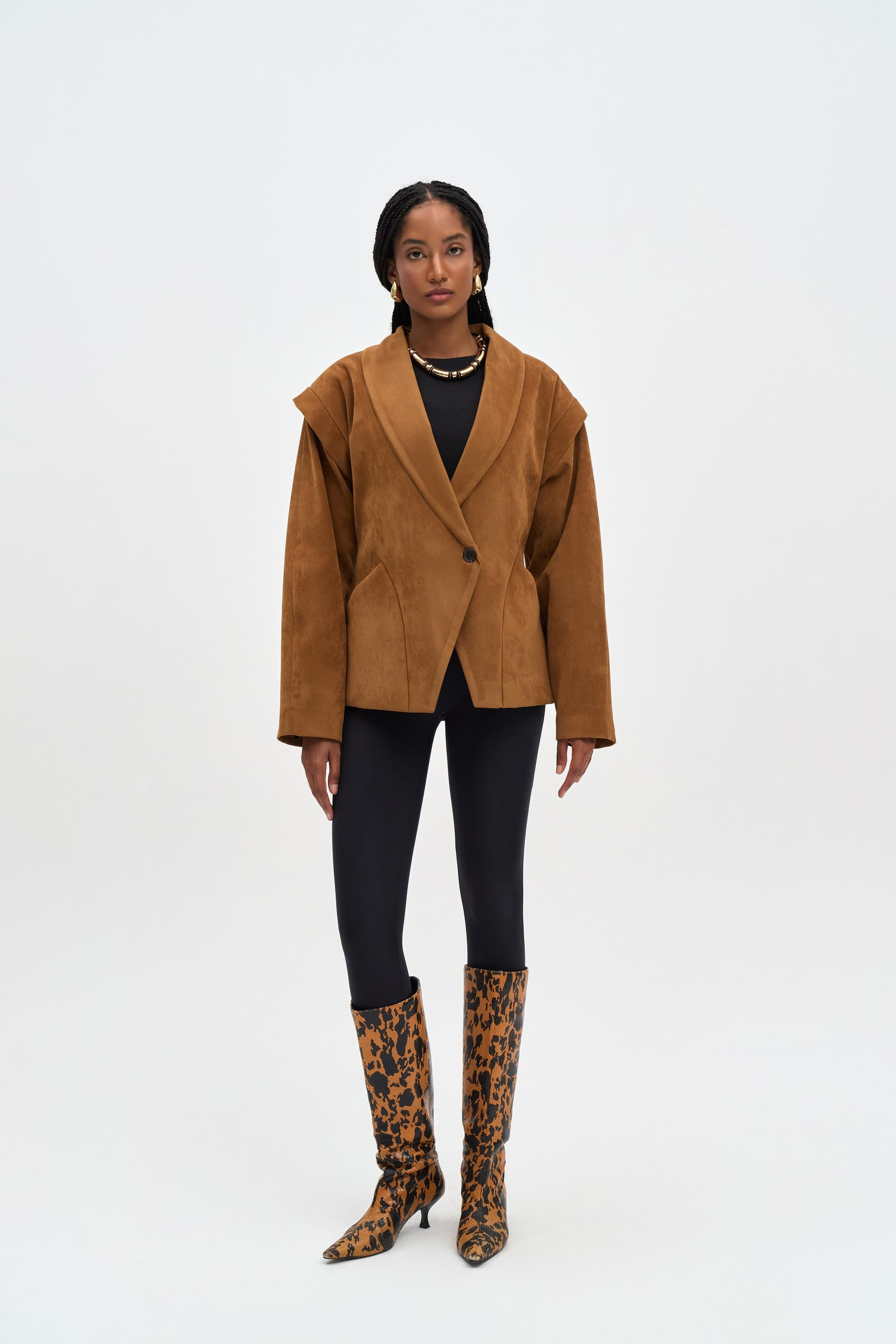 Bronte Omuz Detaylı Camel Blazer