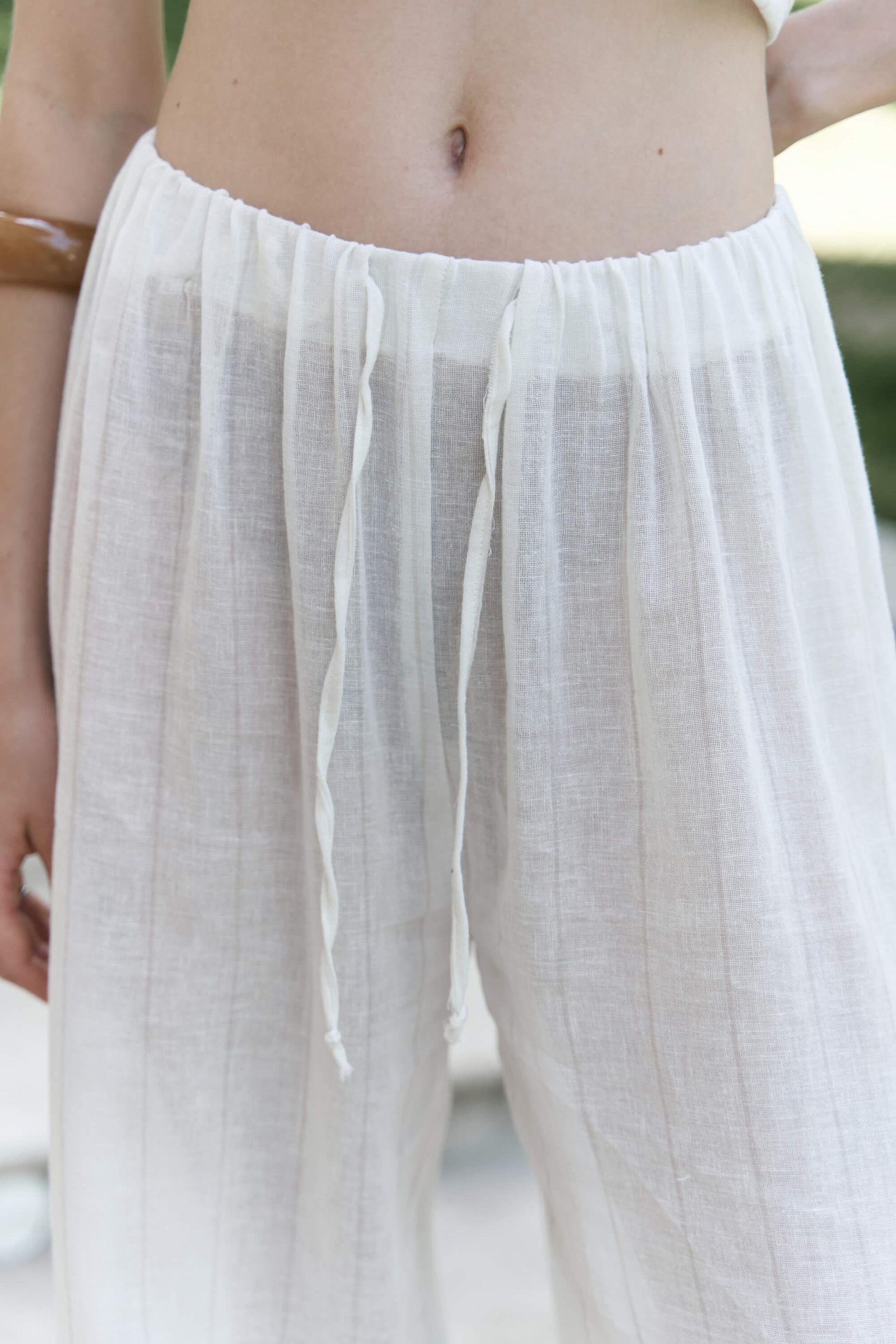 Cadhas Boyundan Bağlamalı Ekru Crop Pantolon Takım