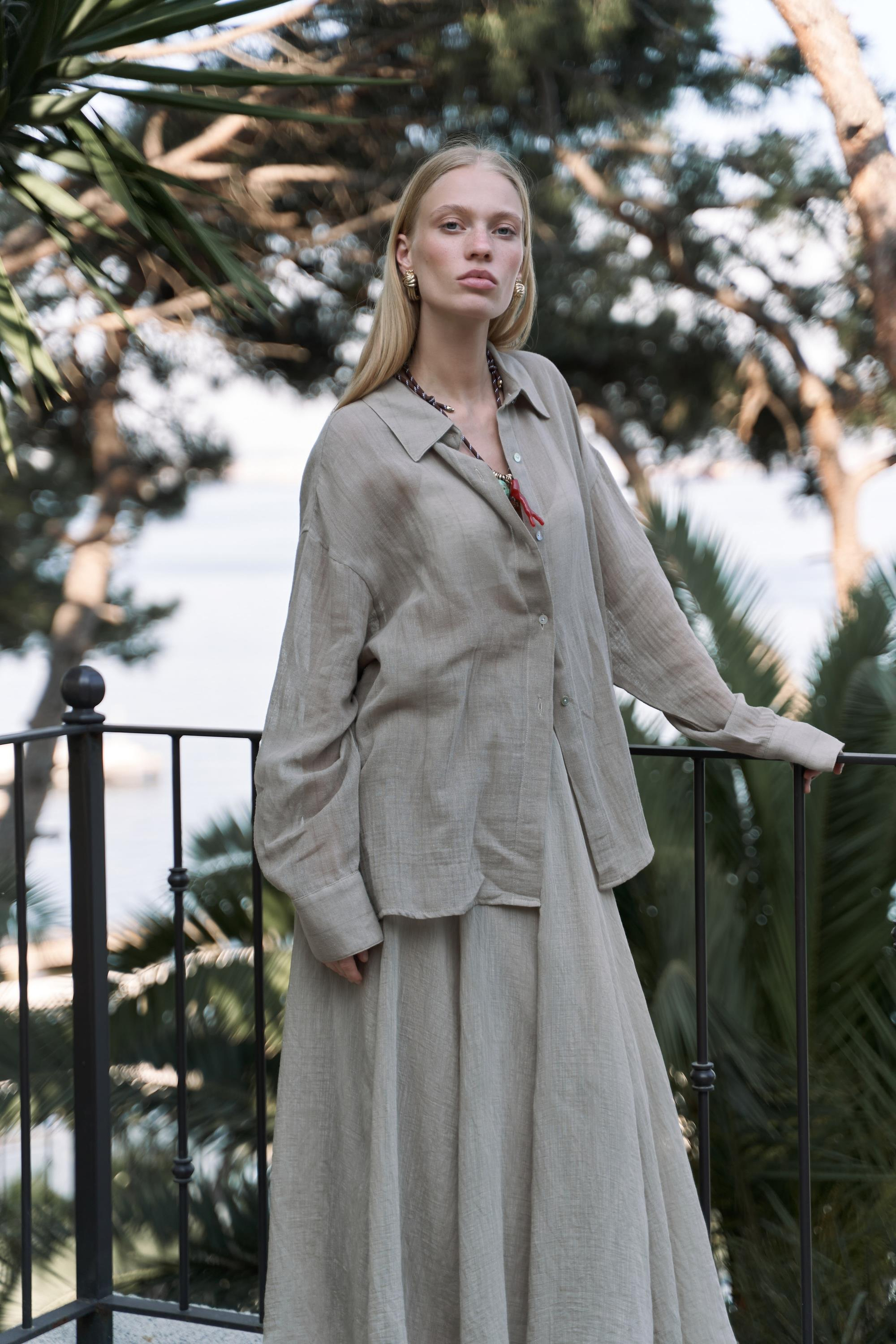 Calynn Sırt Dekolteli Çizgili Haki Keten Gömlek