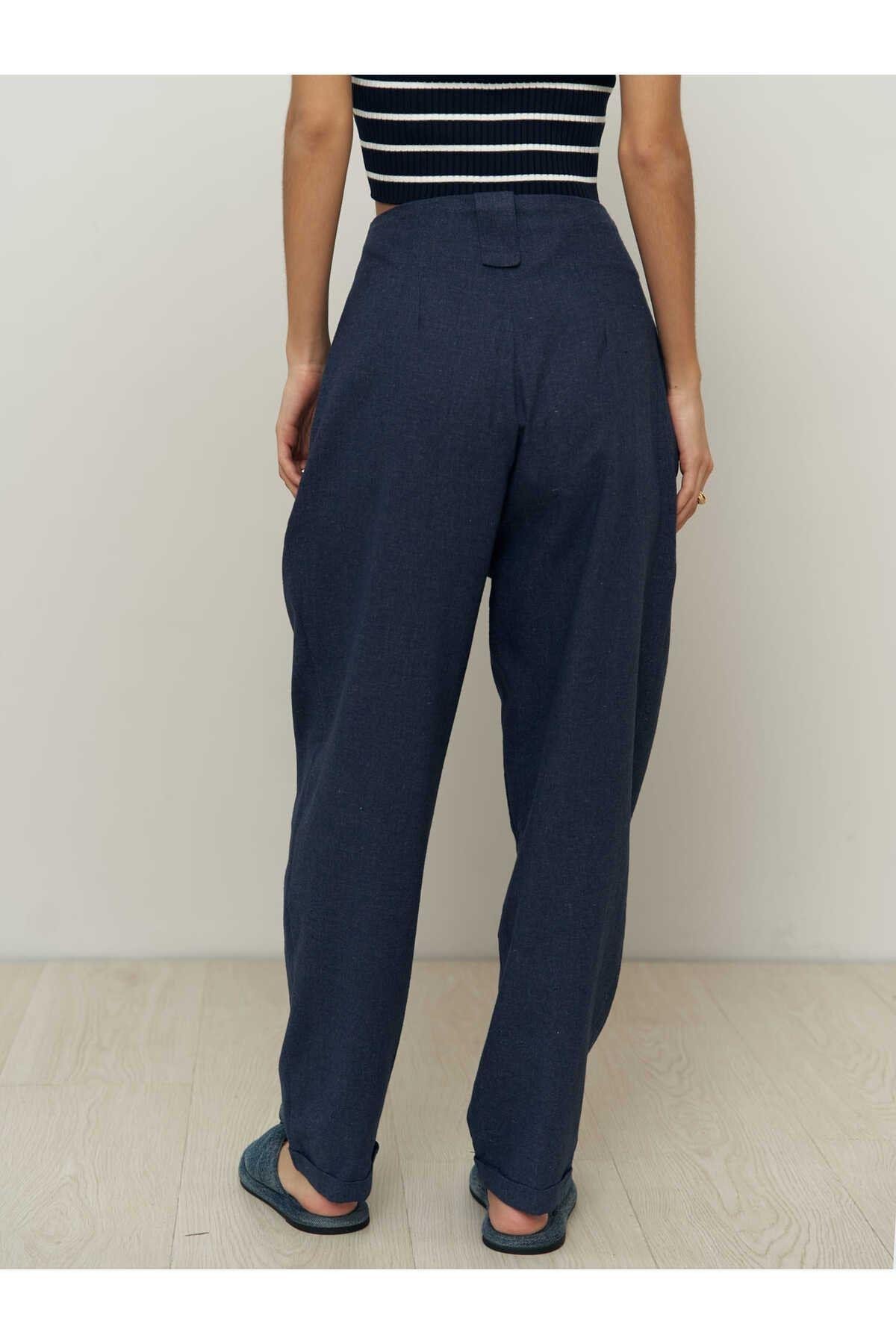 Bohemai Carrot Dark Blue Linen Trousers
