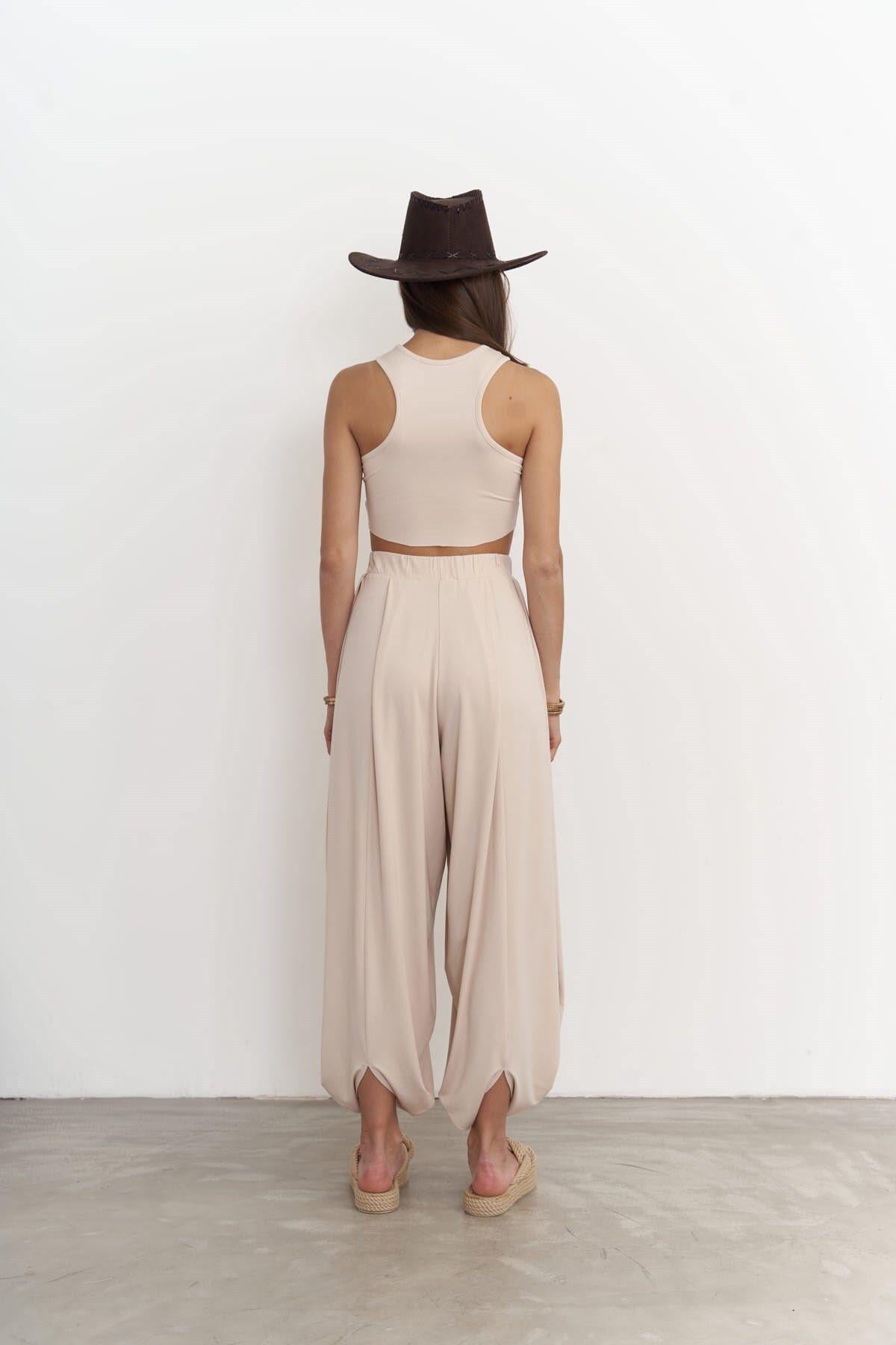 Casey Bej Crop Pantolon Takım