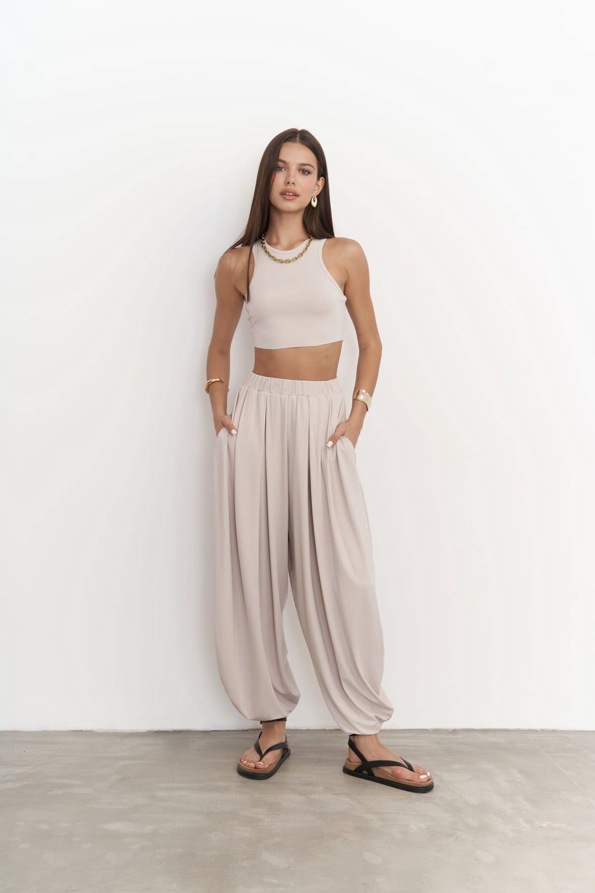 Casey Gray Crop & Pants Set