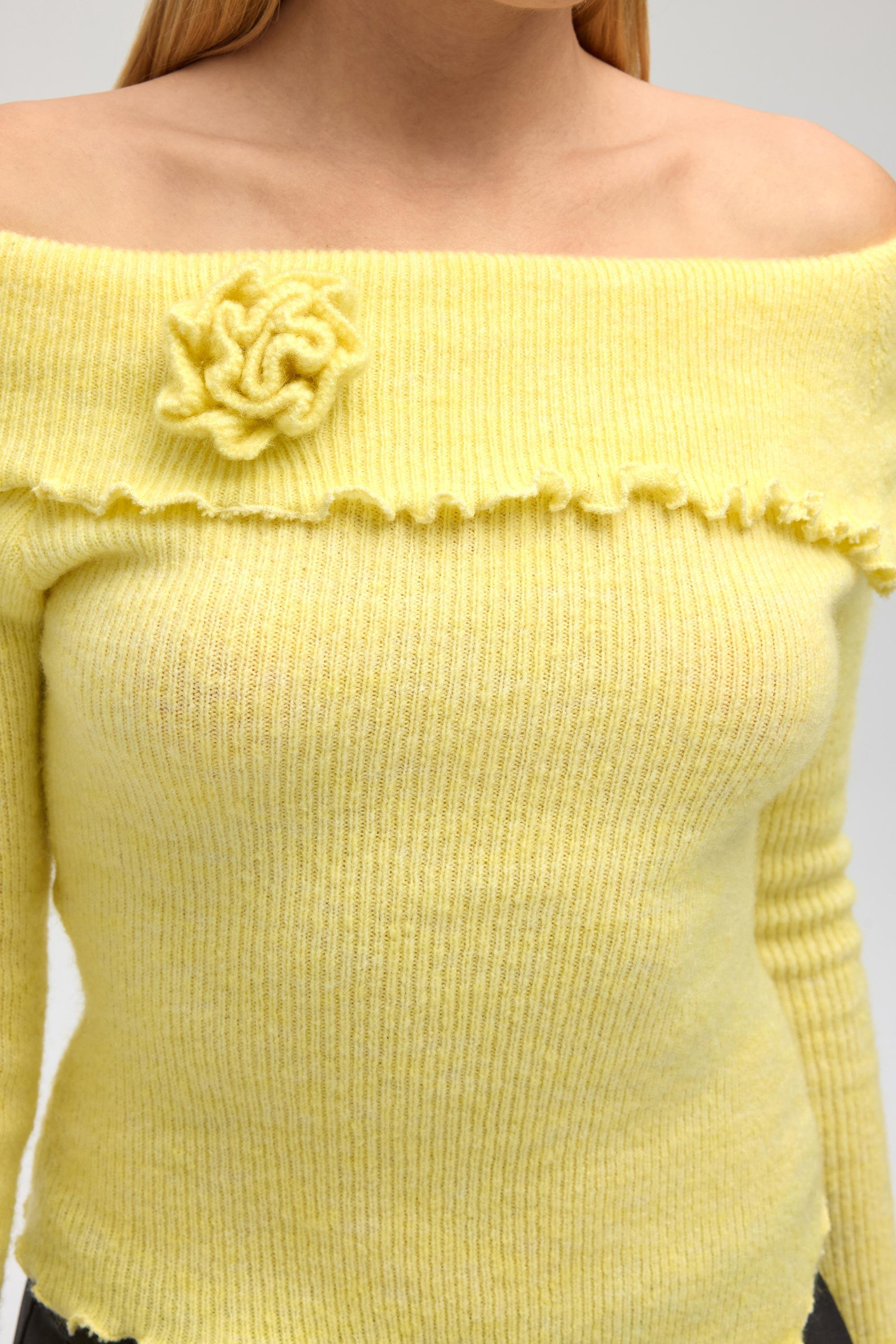 Casica Carmen Yaka Sarı Triko Kazak