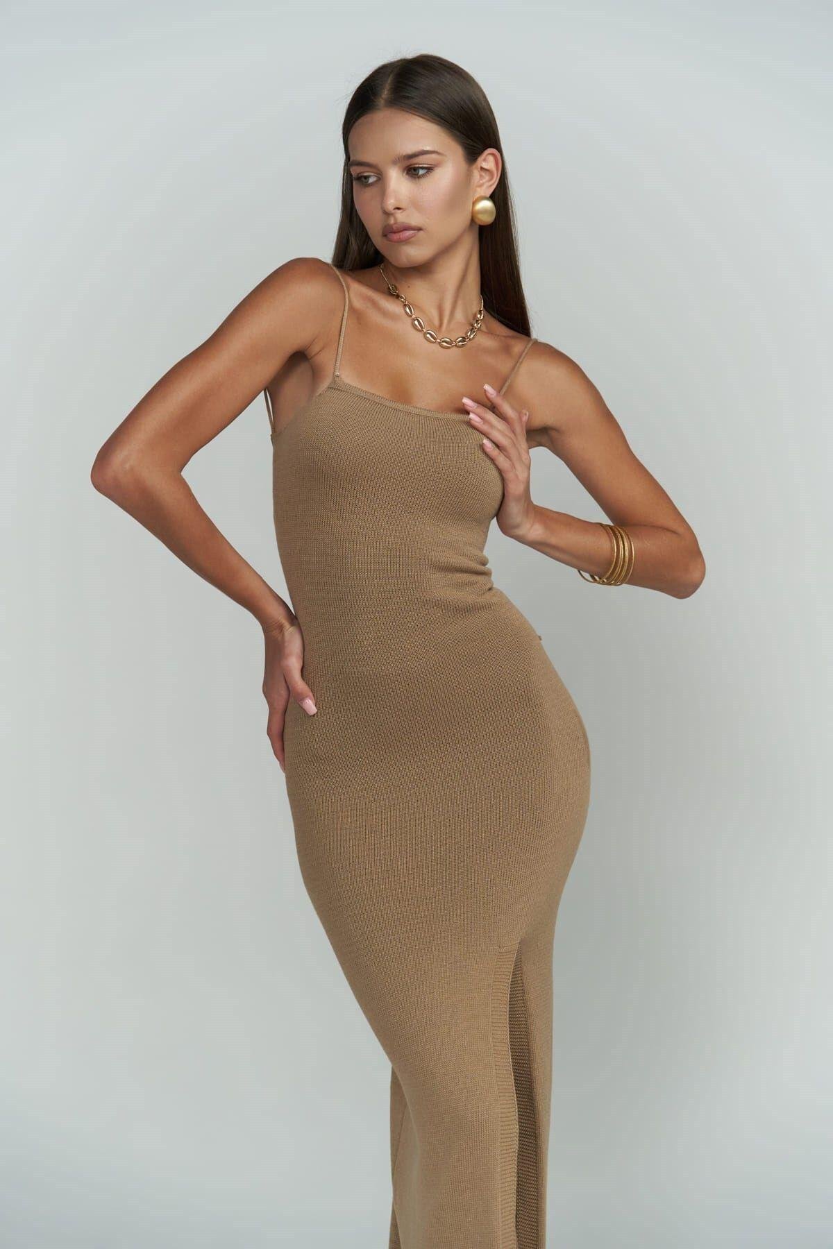 Cintia Sırt Dekolteli Vizon Triko Elbise