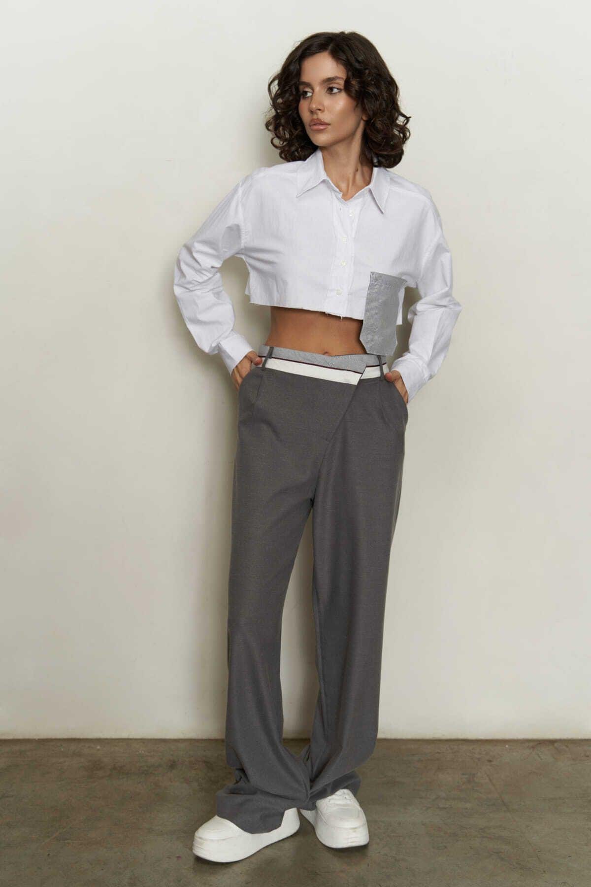 Coral Gri Çizgili Beyaz Crop Gömlek