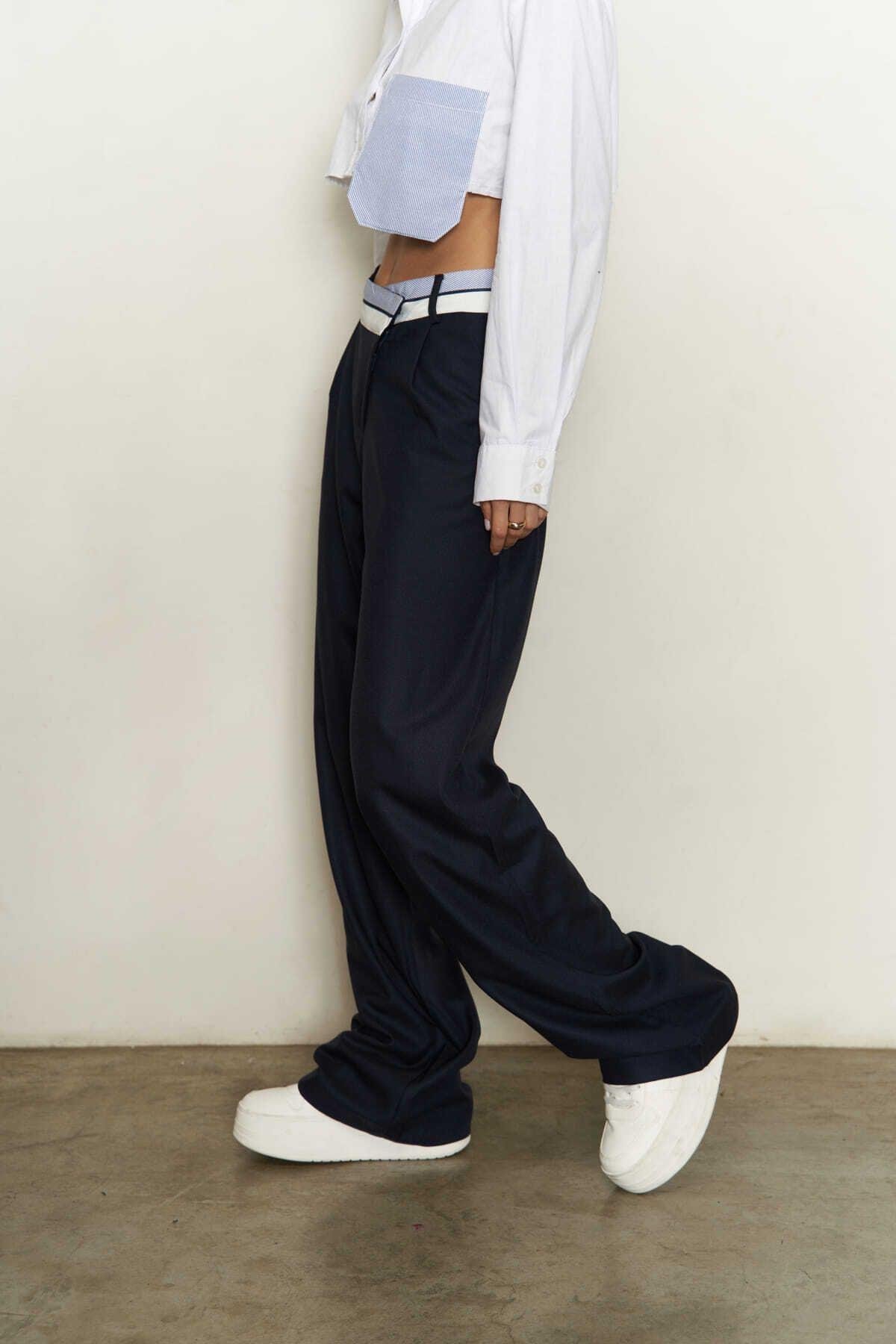 Coral Mavi Çizgili Beyaz Crop Gömlek